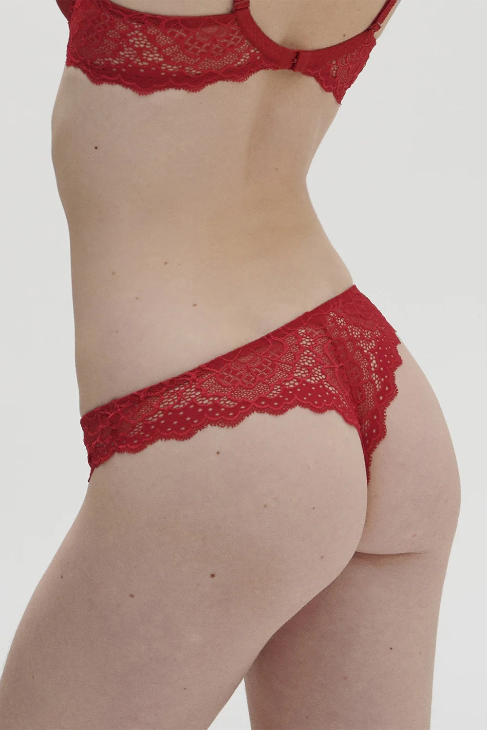 CARESSE תחתון טנגה