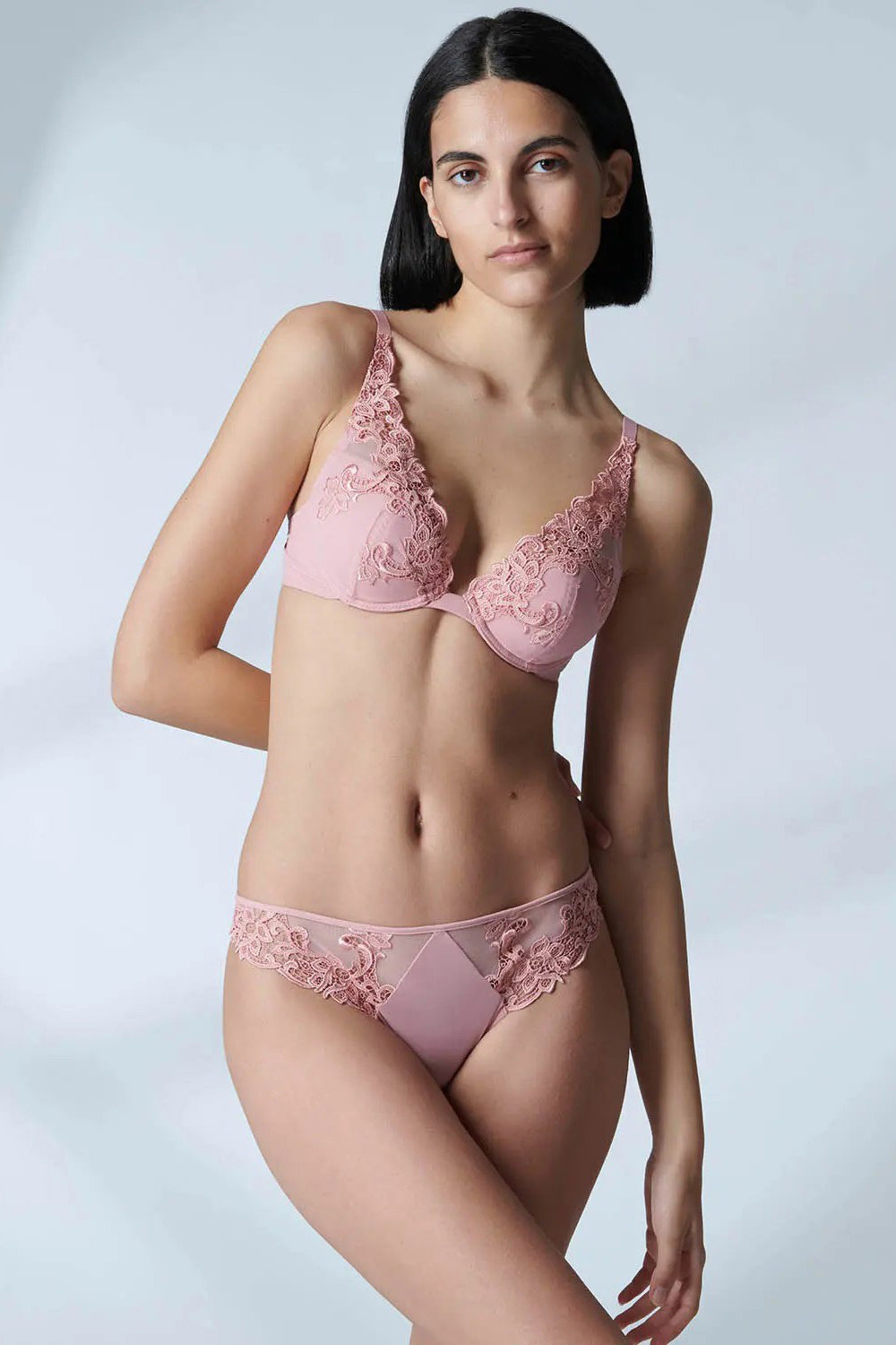 Triangle Push Up Bra SAGA חזית פוש אפ