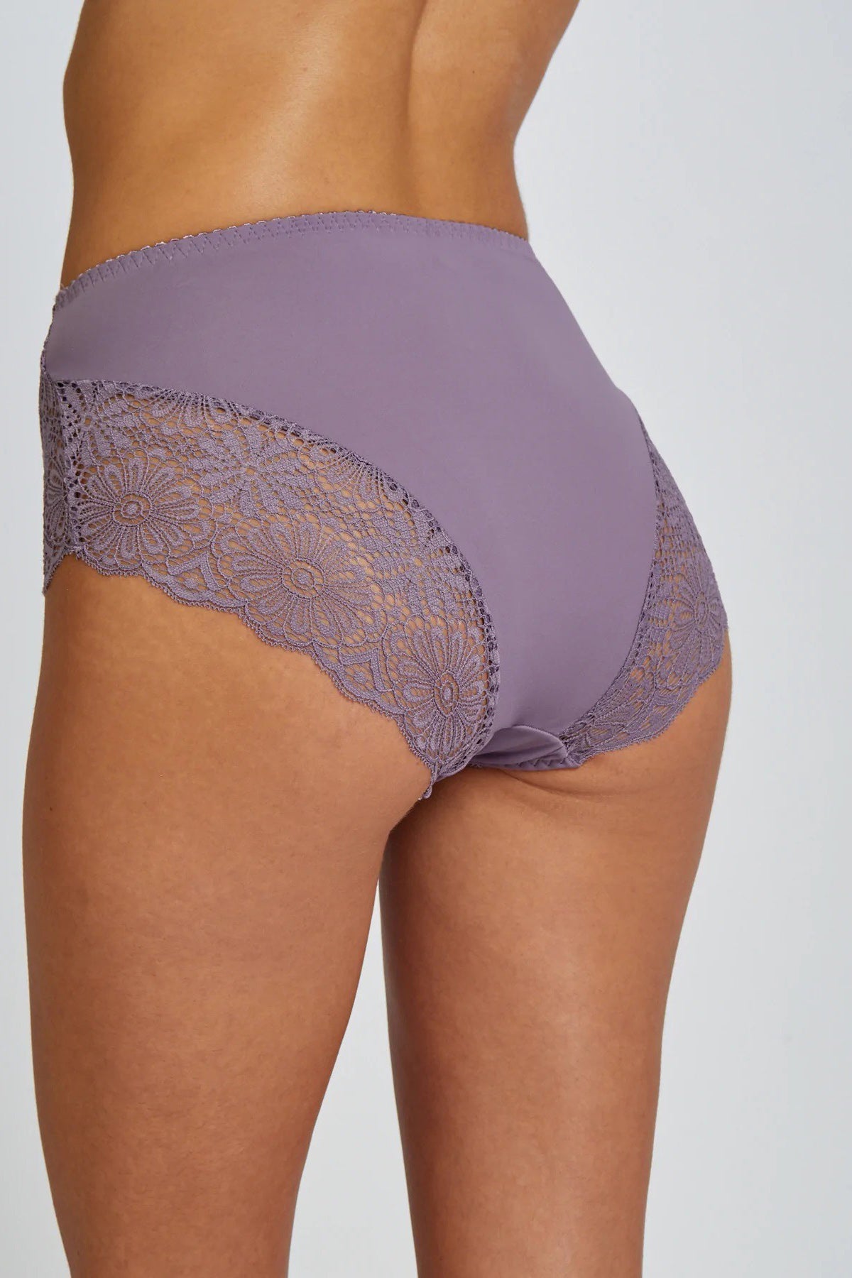 תחתון מקסי בשילוב תחרה