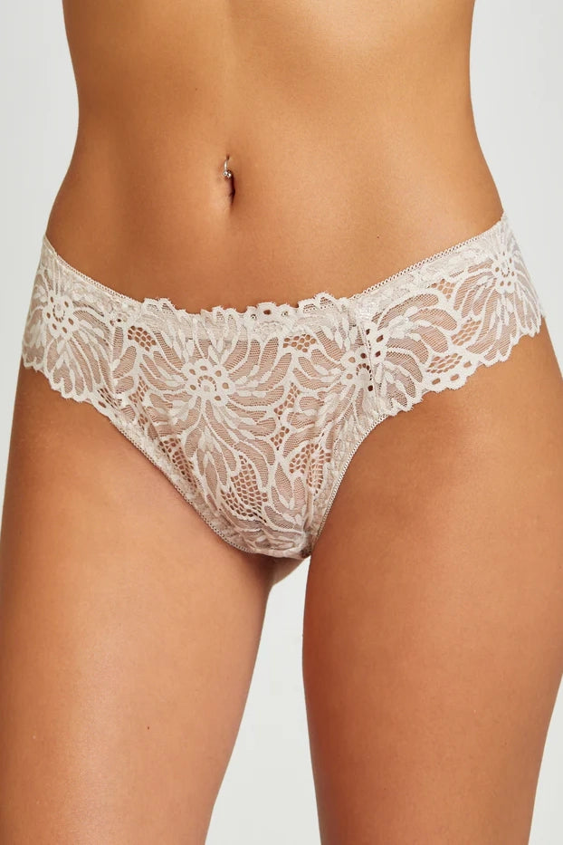 LACE STRING תחתון חוטיני