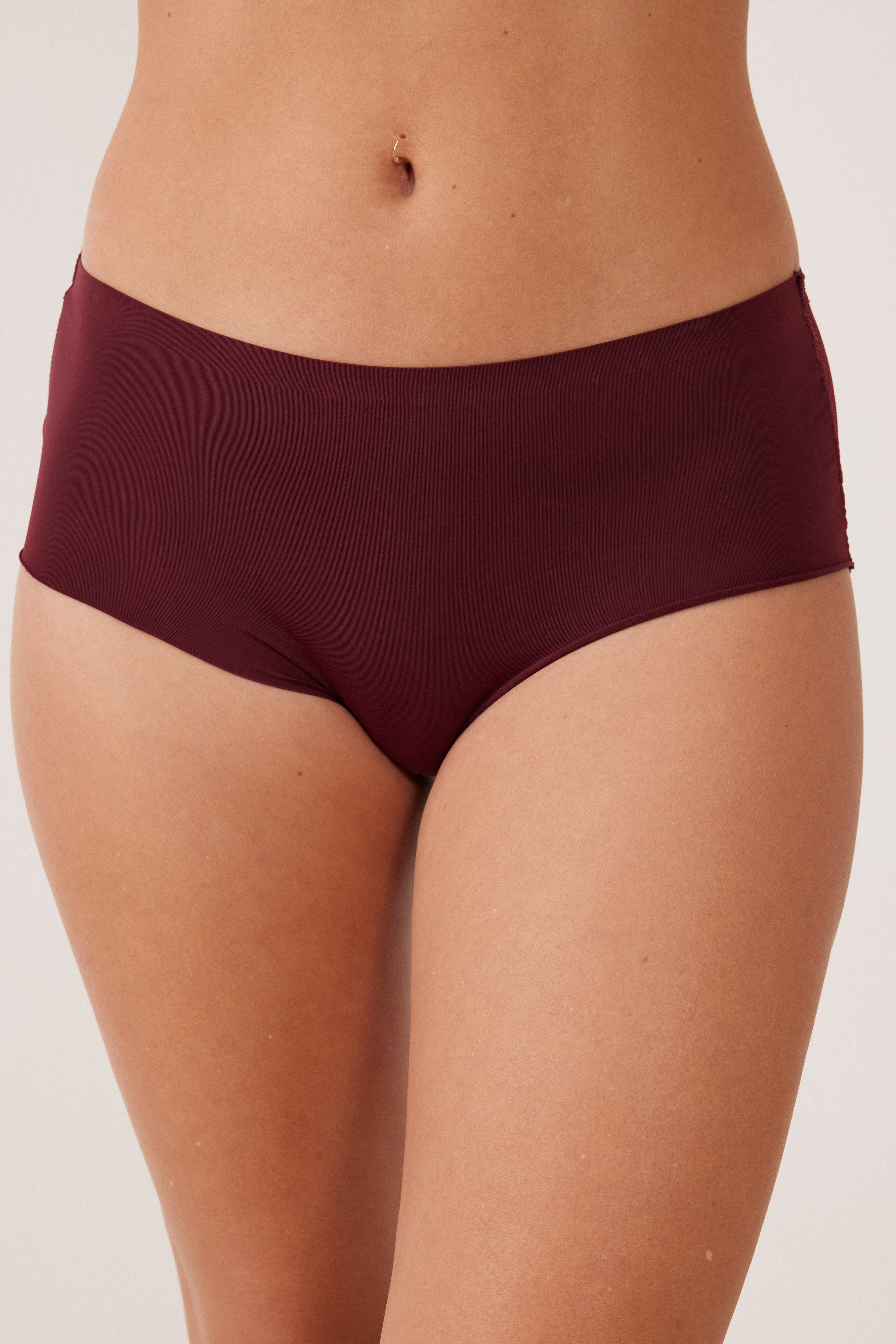 תחתון מקסי מיקרו ותחרה ROSE