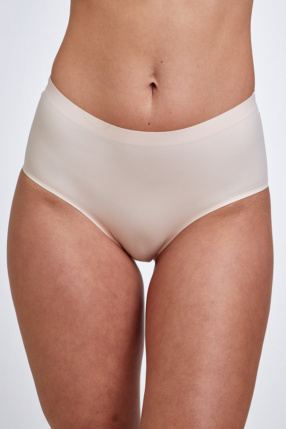 תחתוני מקסי אינויזיבל