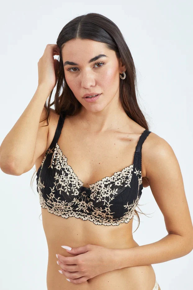 ISABELLE Big Cup Bra חזייה ללא ריפוד