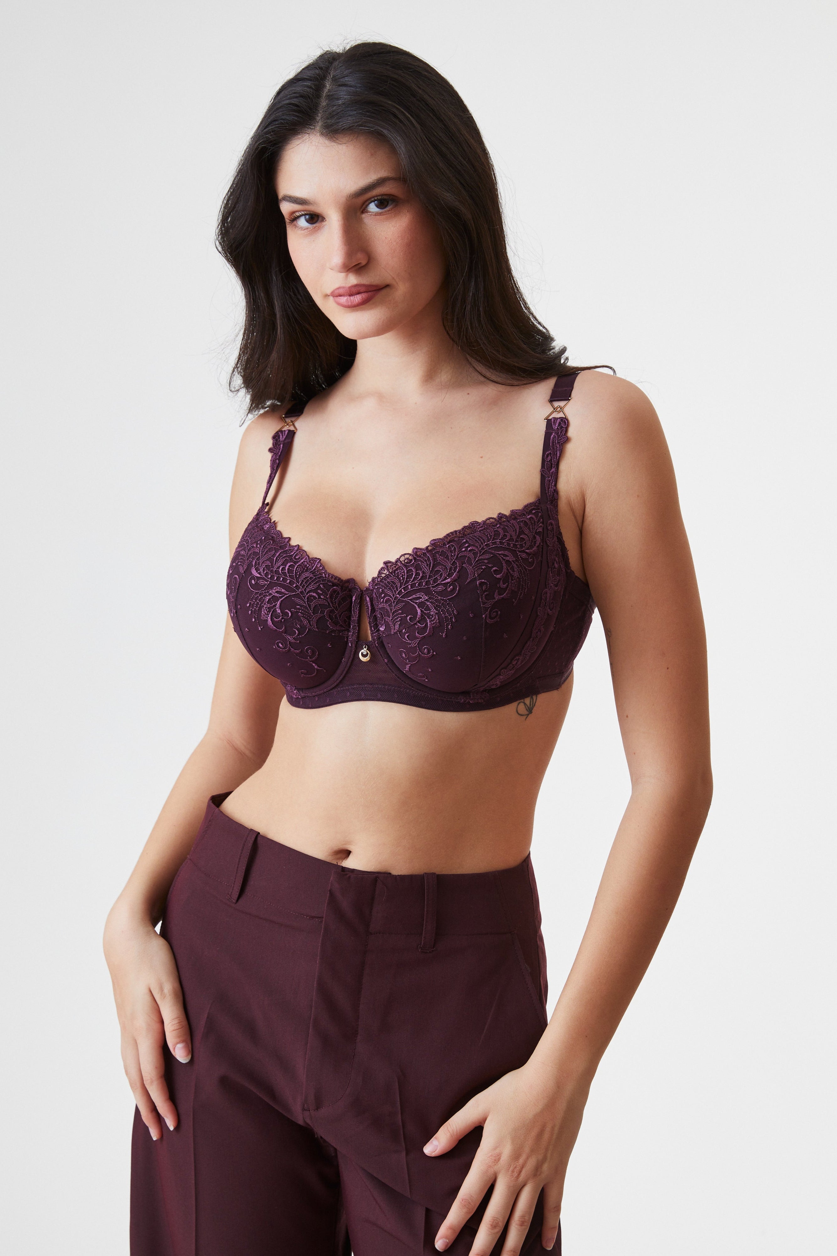 חזיית ריפוד קל עם תחרה DANA