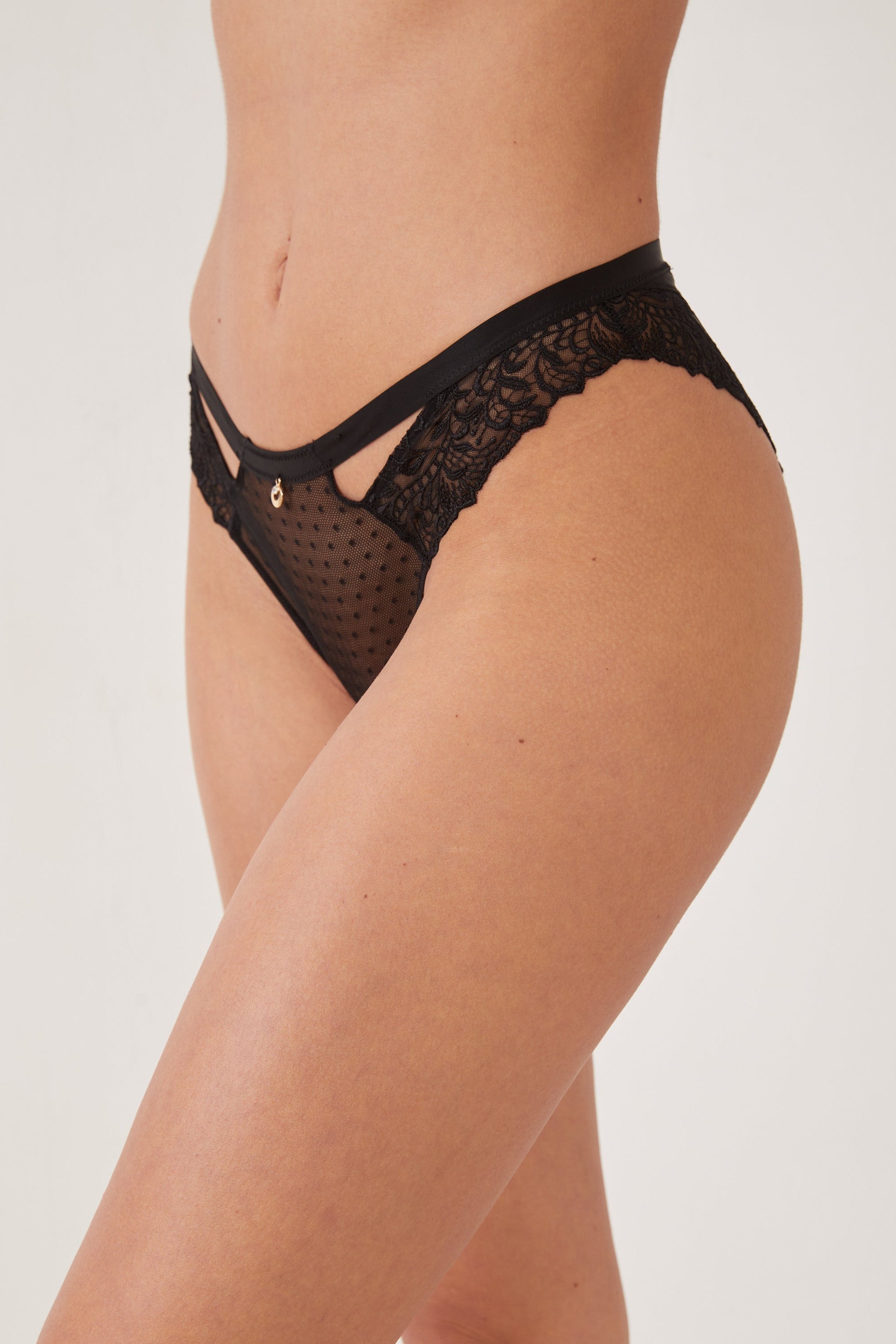 תחתון דנה בוקסר