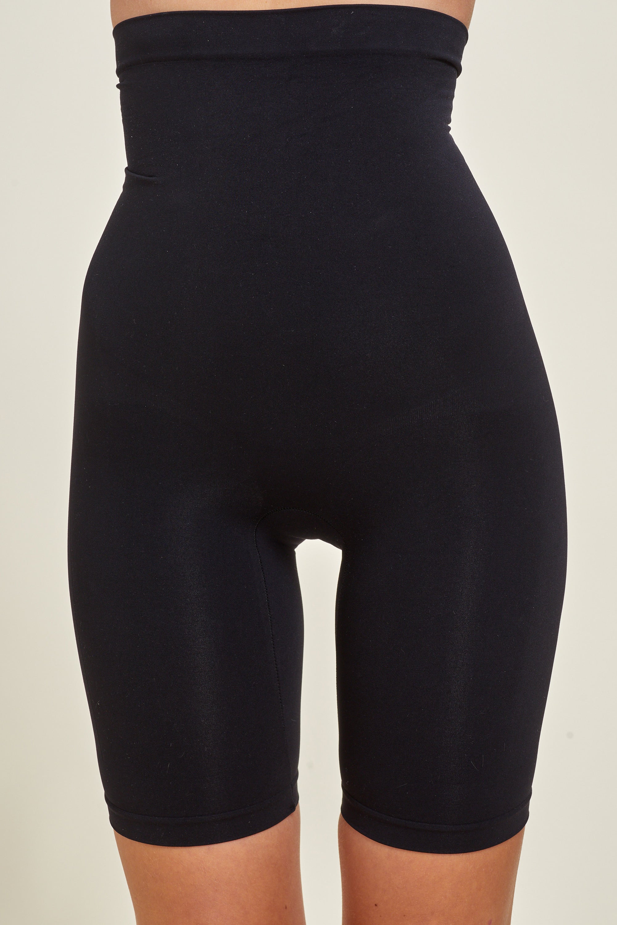 מחטב סימלס עם רגל-מותן גבוהה