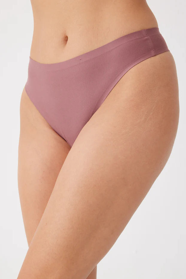 תחתון חוטני ללא תפר