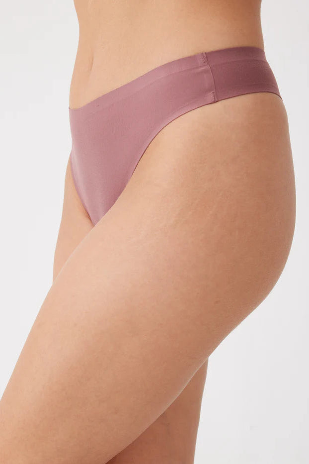 תחתון חוטני ללא תפר