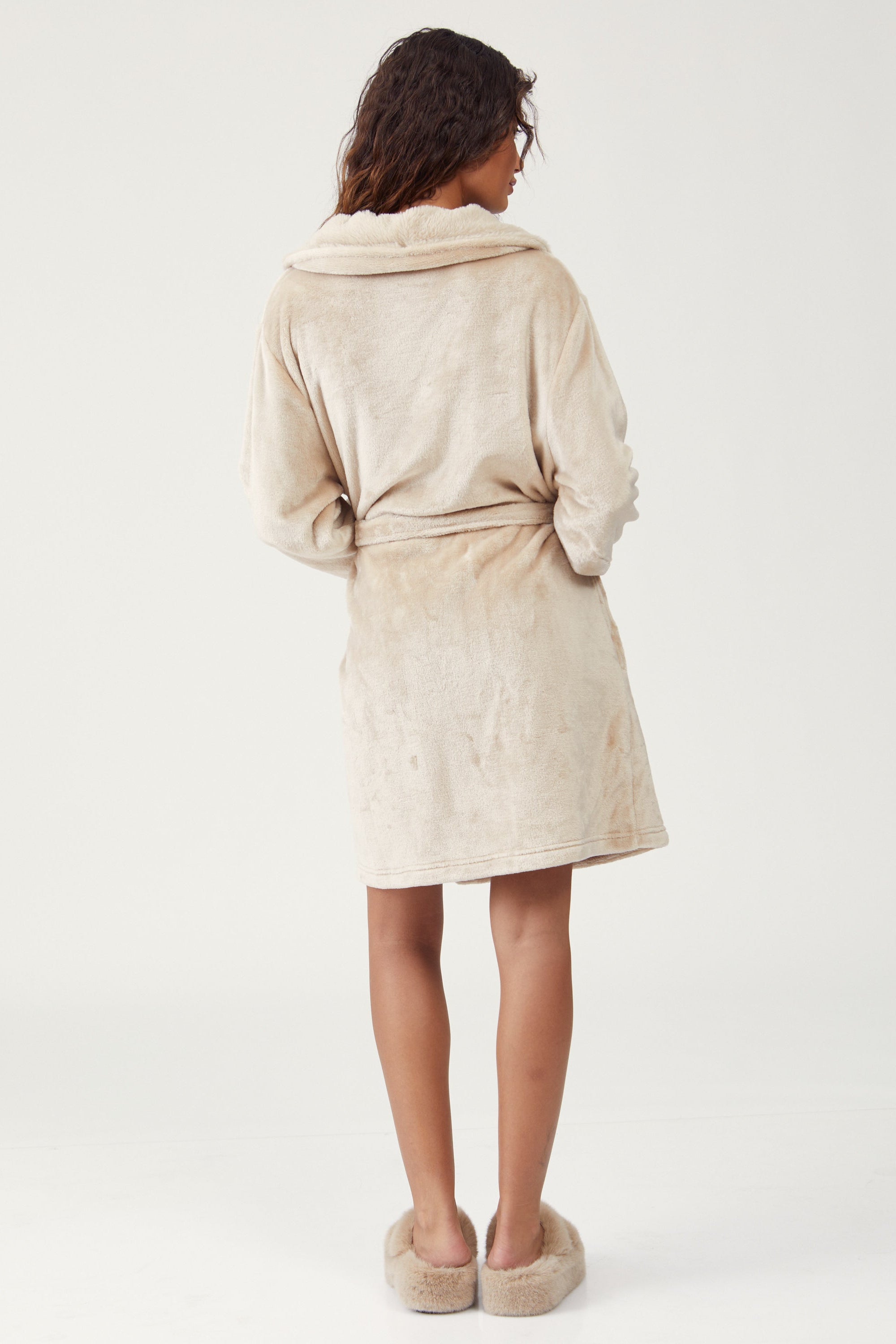 חלוק בית מחמם אורך ברך