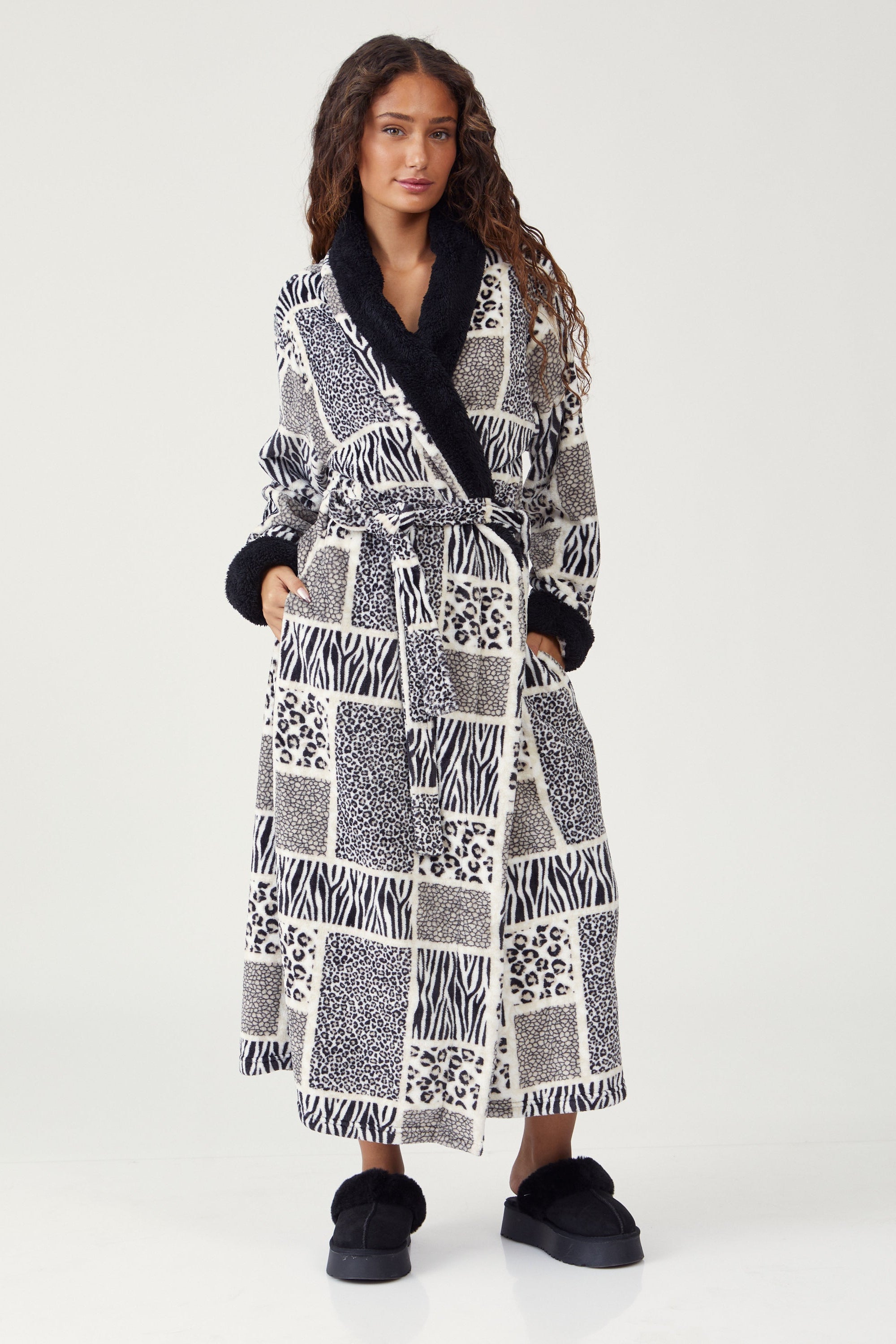 חלוק פליז ארוך הדפס טייגר