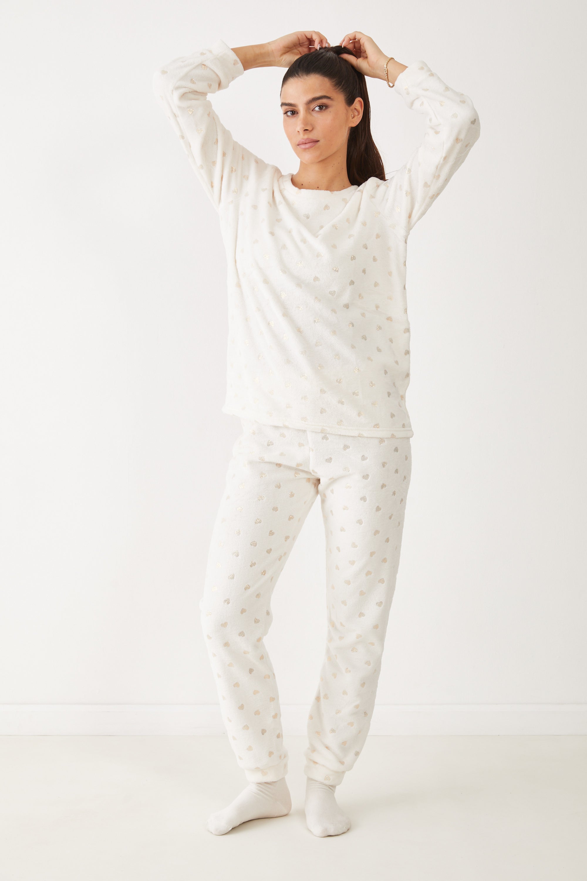 פיג'מת לבבות נצנצים פלאפי