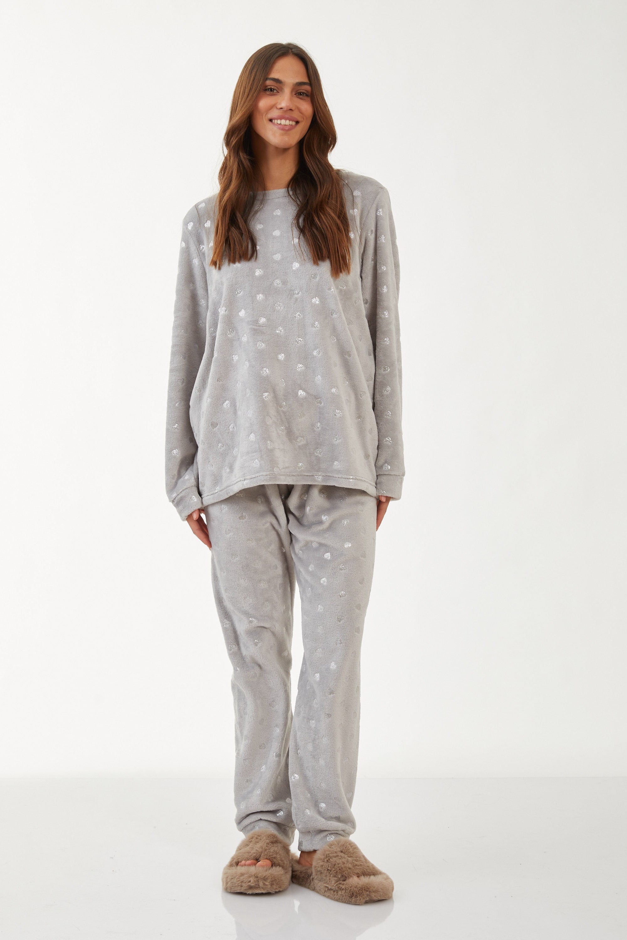 פיג'מת לבבות נצנצים פלאפי