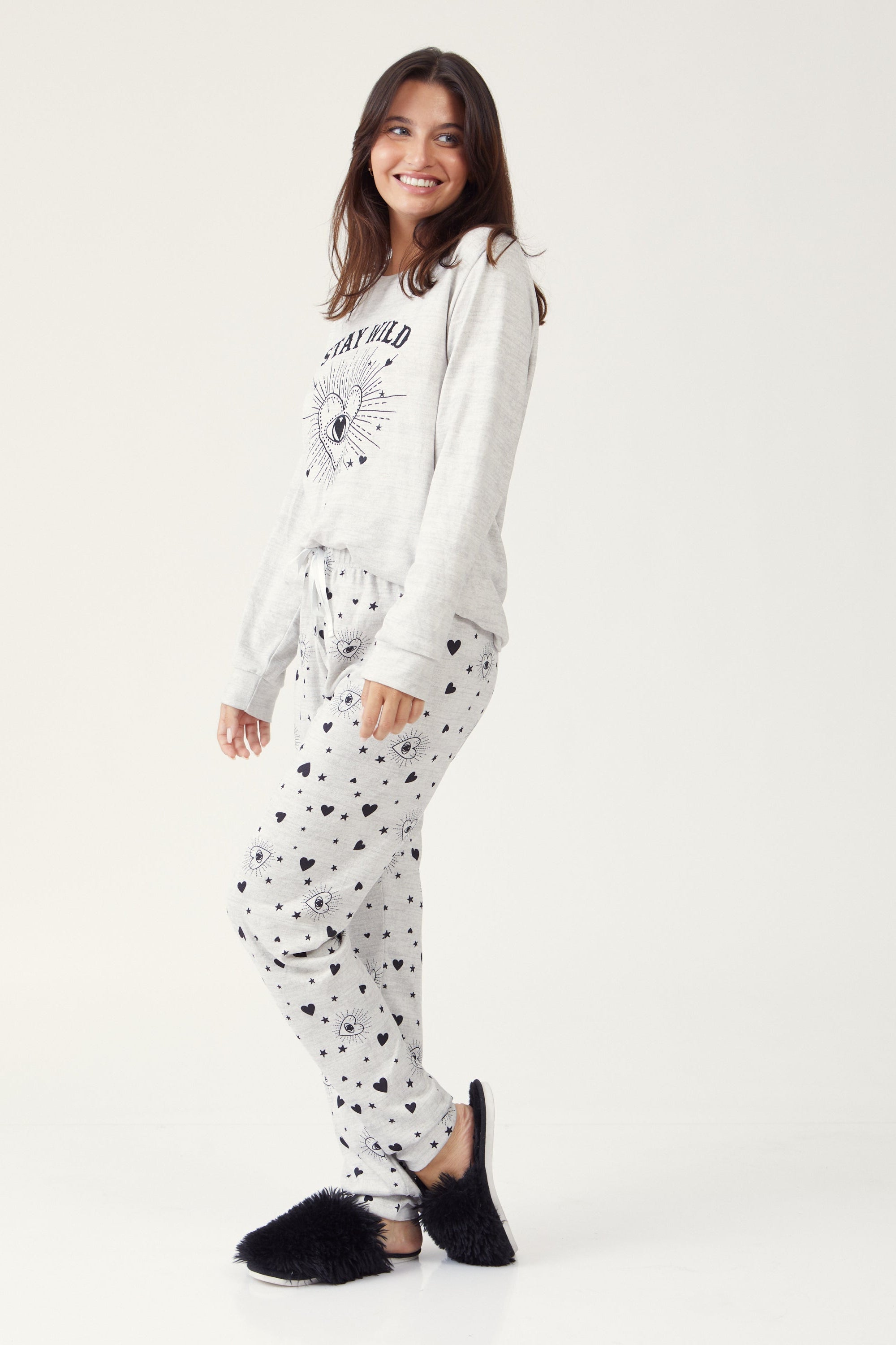 סט פיג'מה האצ'י