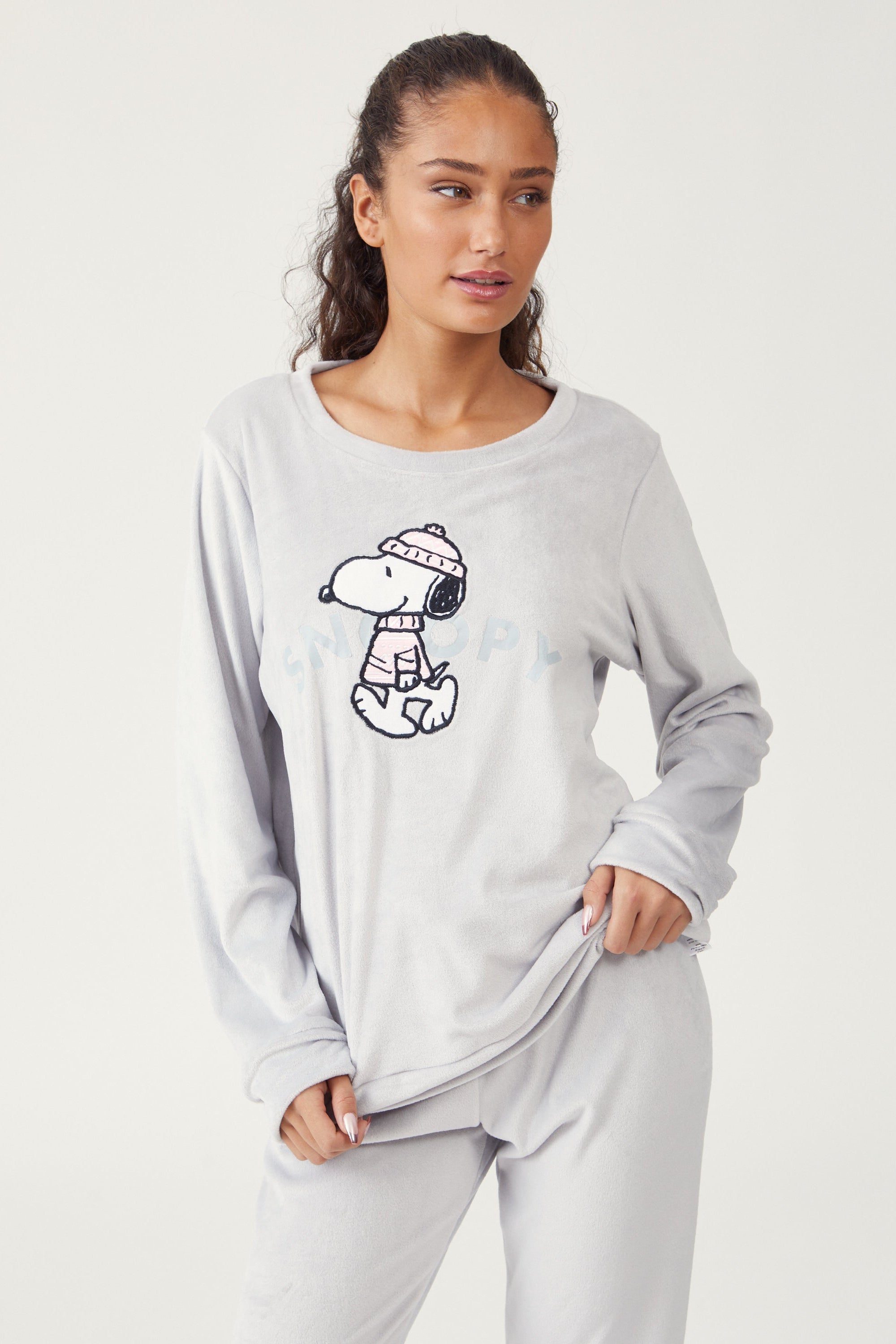 סט פיג'מה סנופי קטיפה