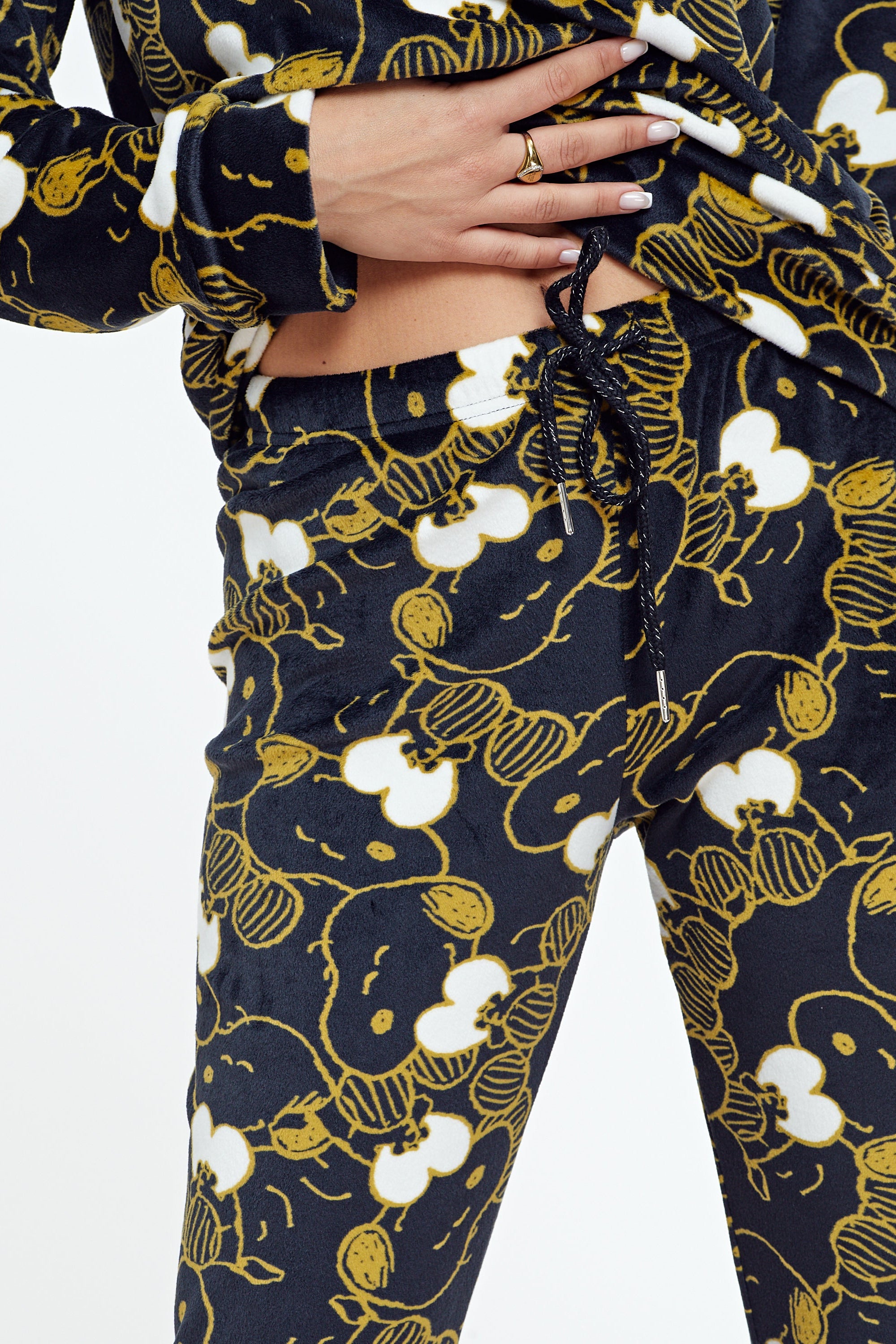 סט פיג'מת קטיפה סנופי