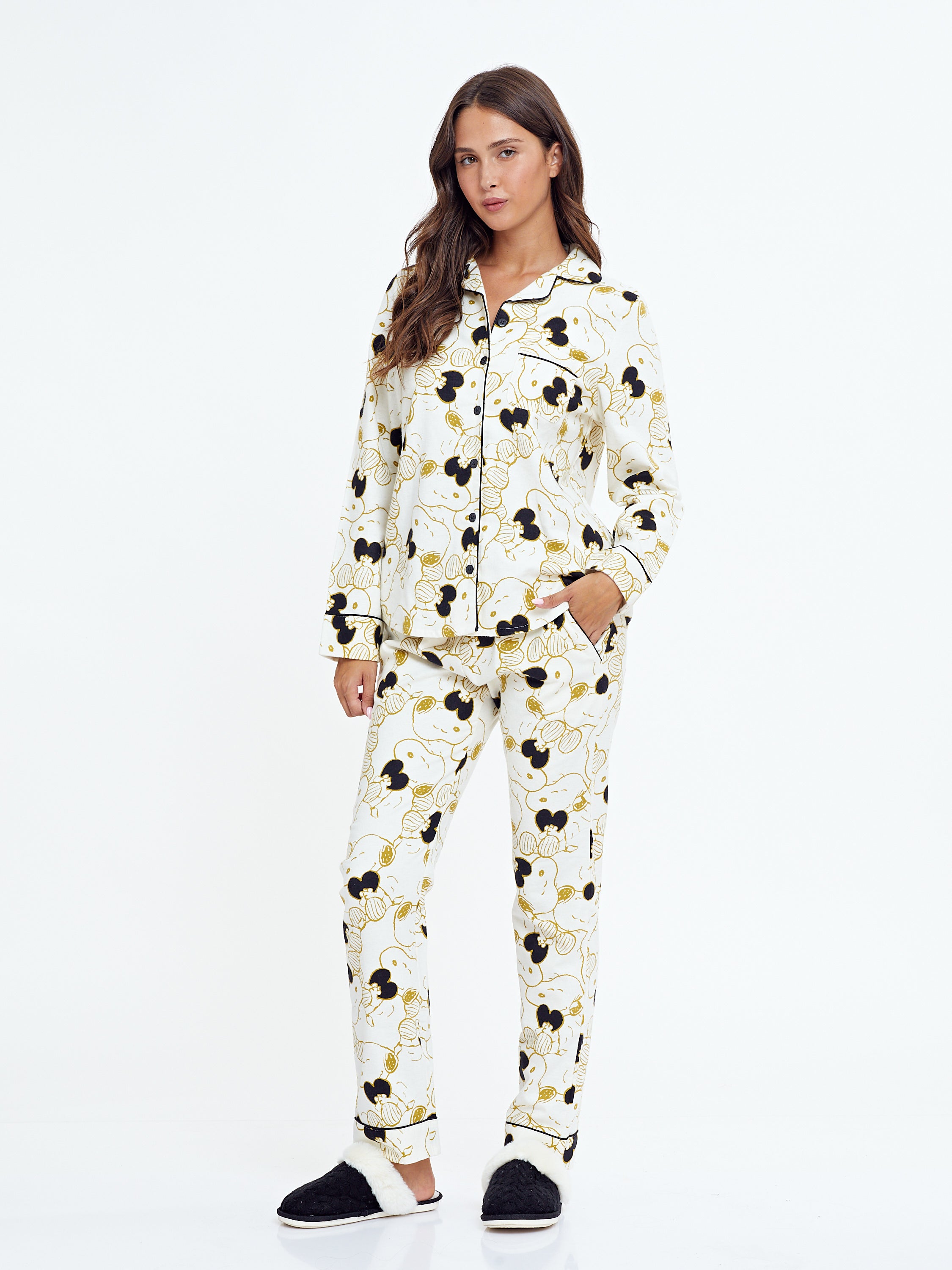 פיג'מה מכופתרת סנופי אריג