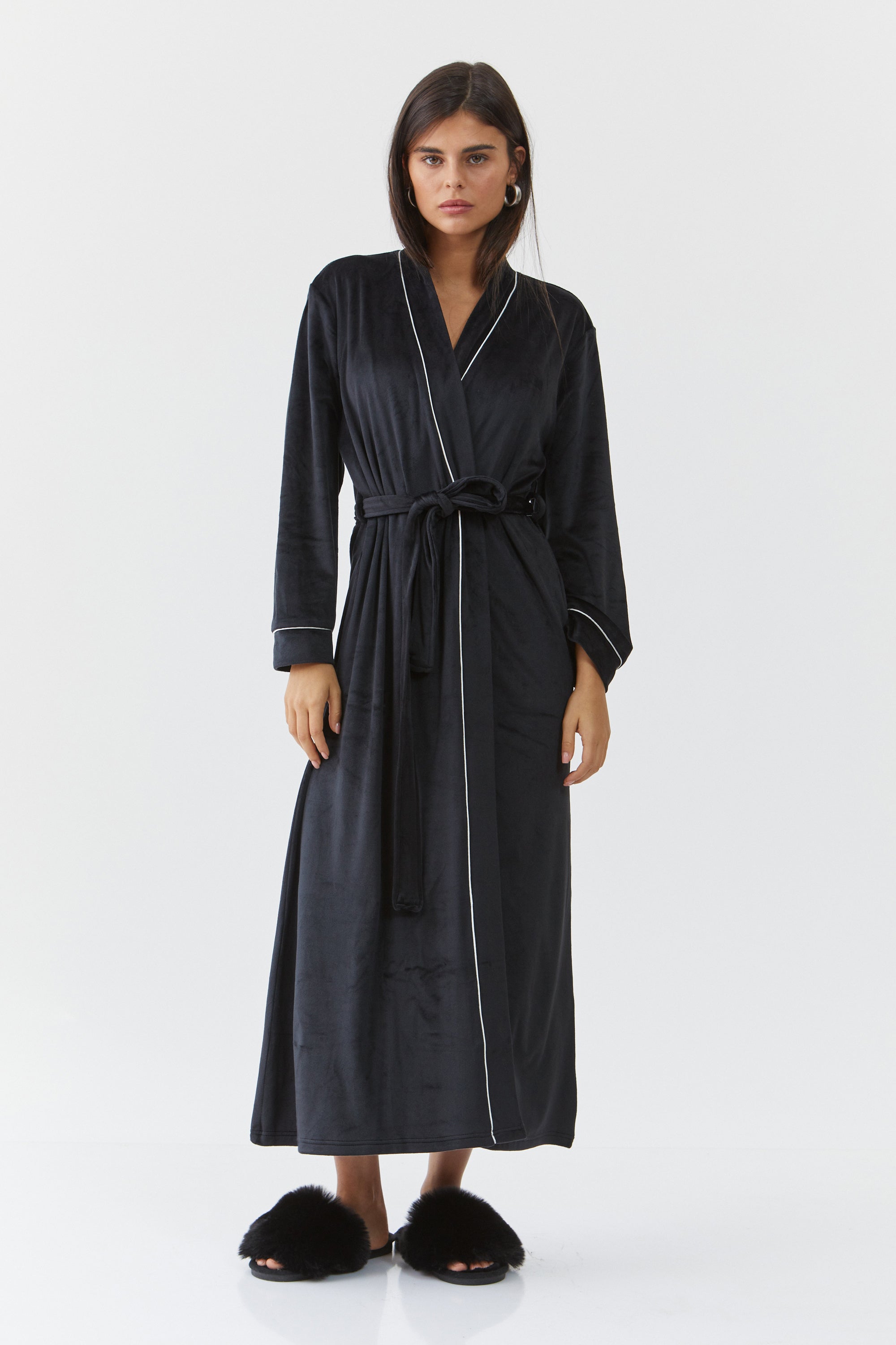 חלוק קטיפה ארוך