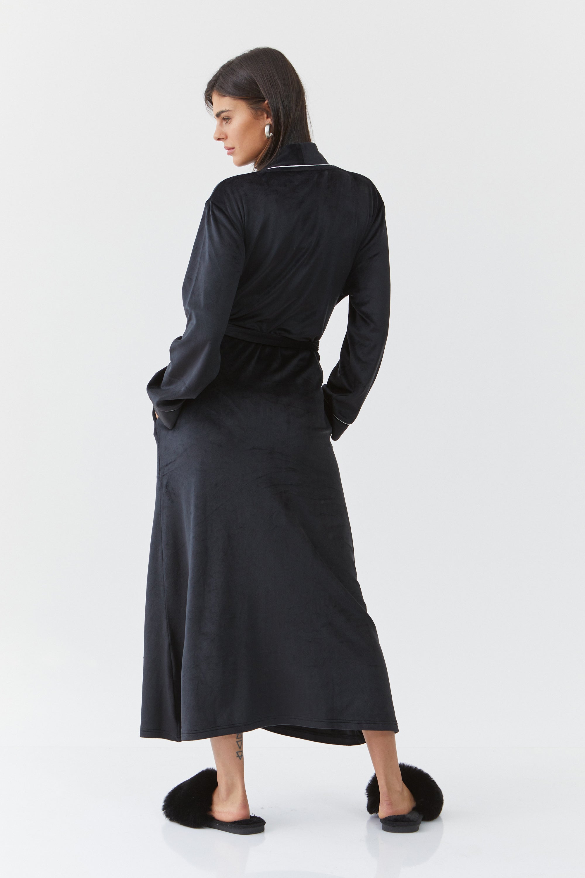 חלוק קטיפה ארוך