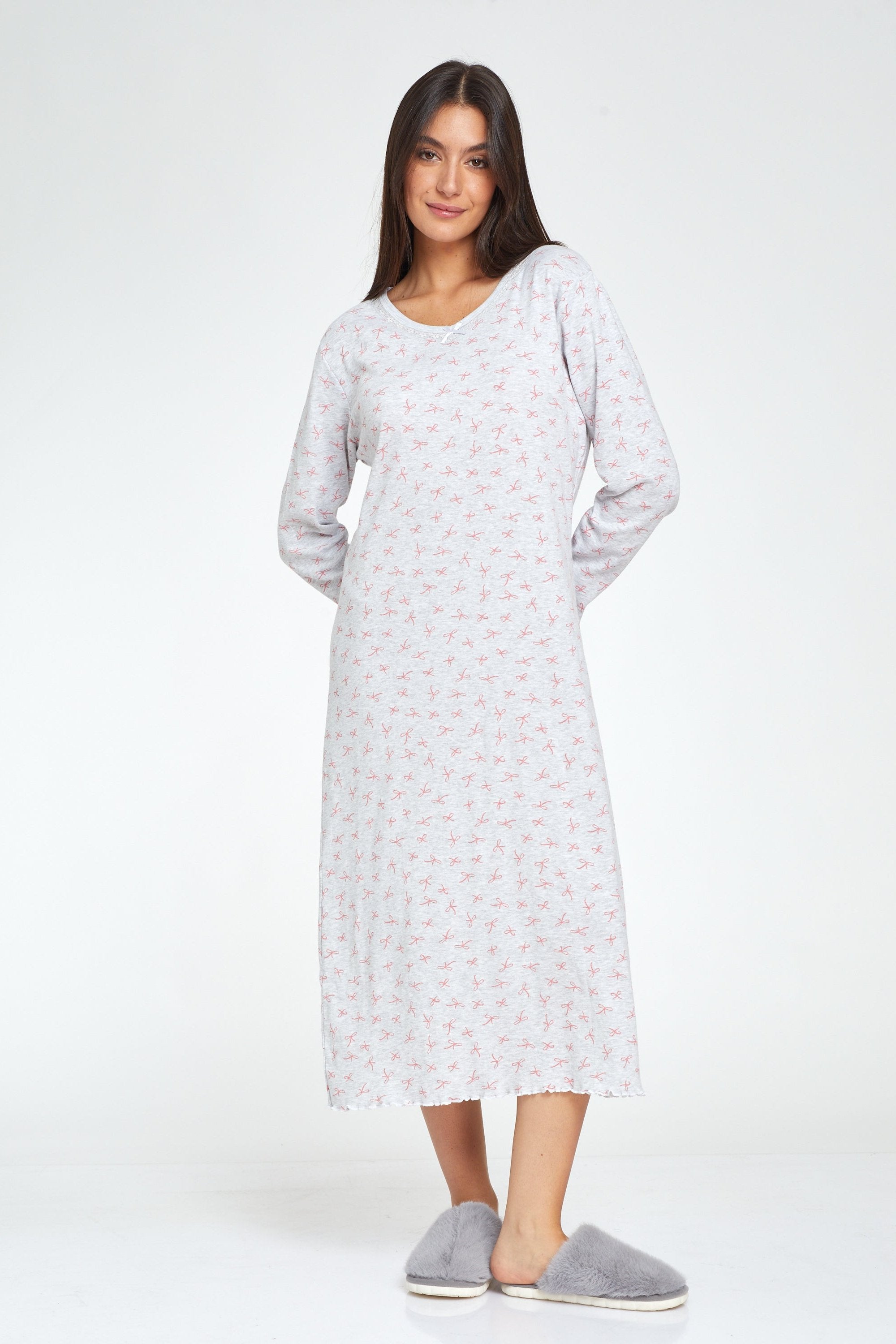 כותונת לילה בהדפס פפיונים