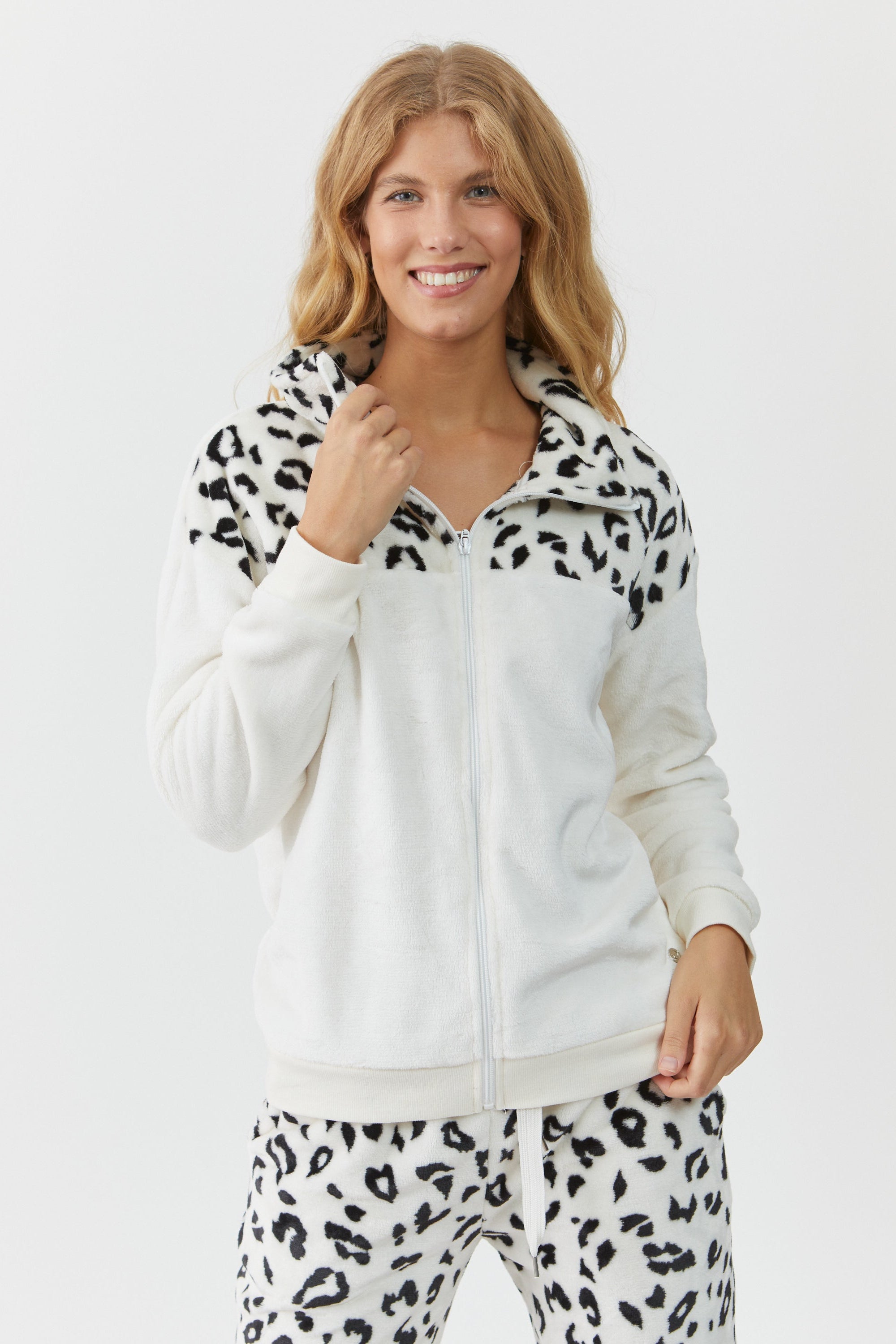 סט חליפת פנאי פלאפי טייגר