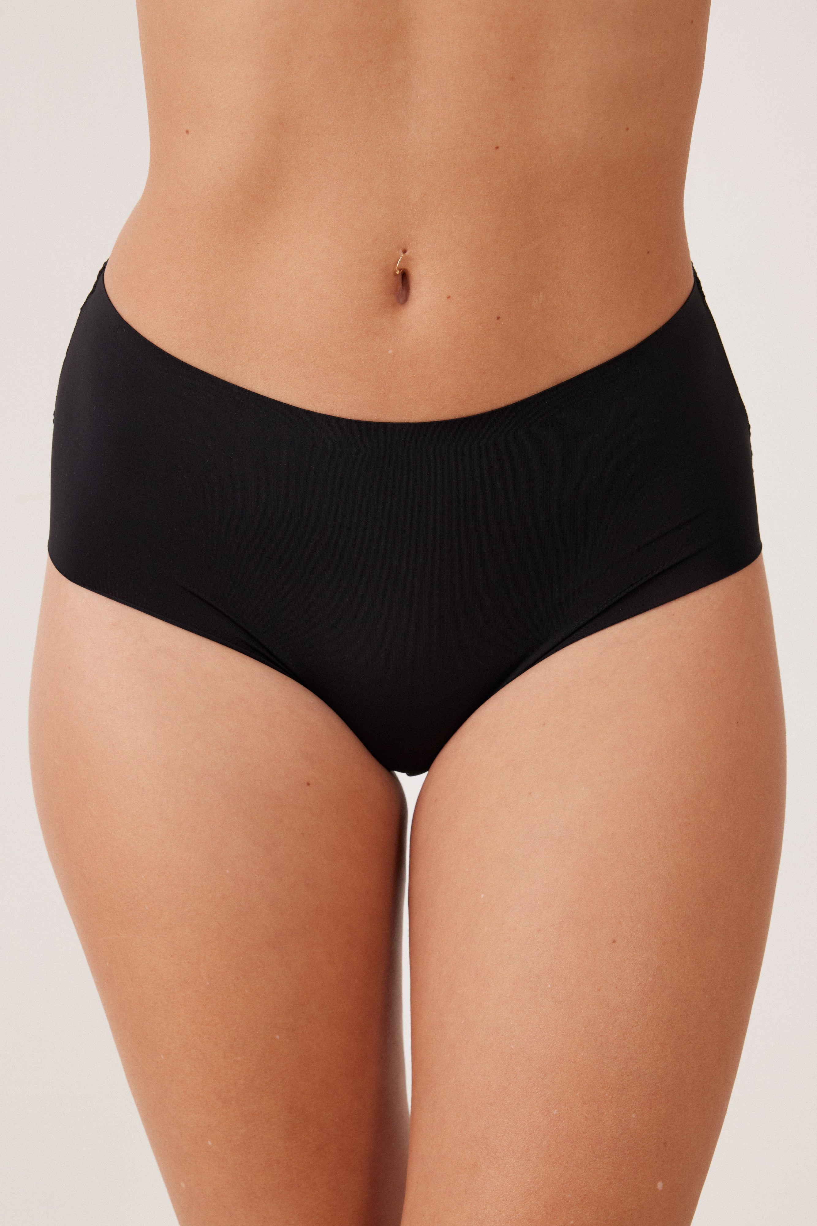 תחתון מקסי מיקרו ותחרה ROSE