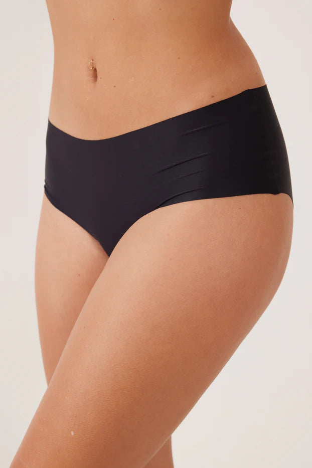 תחתון ביקיני - שחור CLEAN CUT