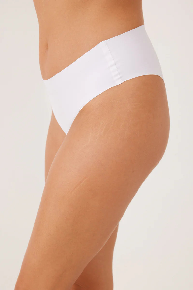 תחתון ברזילאי ללא תפר CLEAN CUT