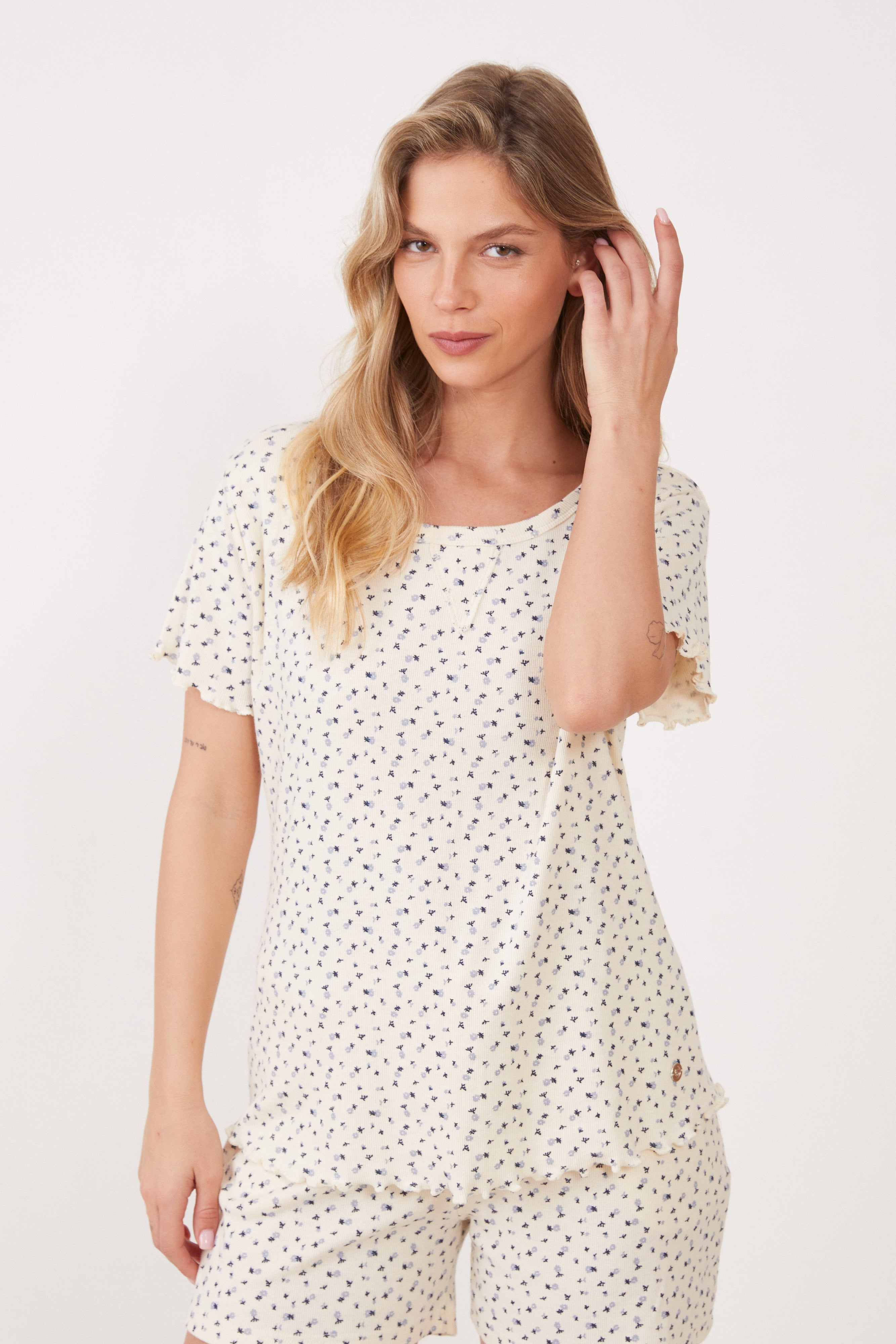 פיג'מה קצרה חצי שרוול