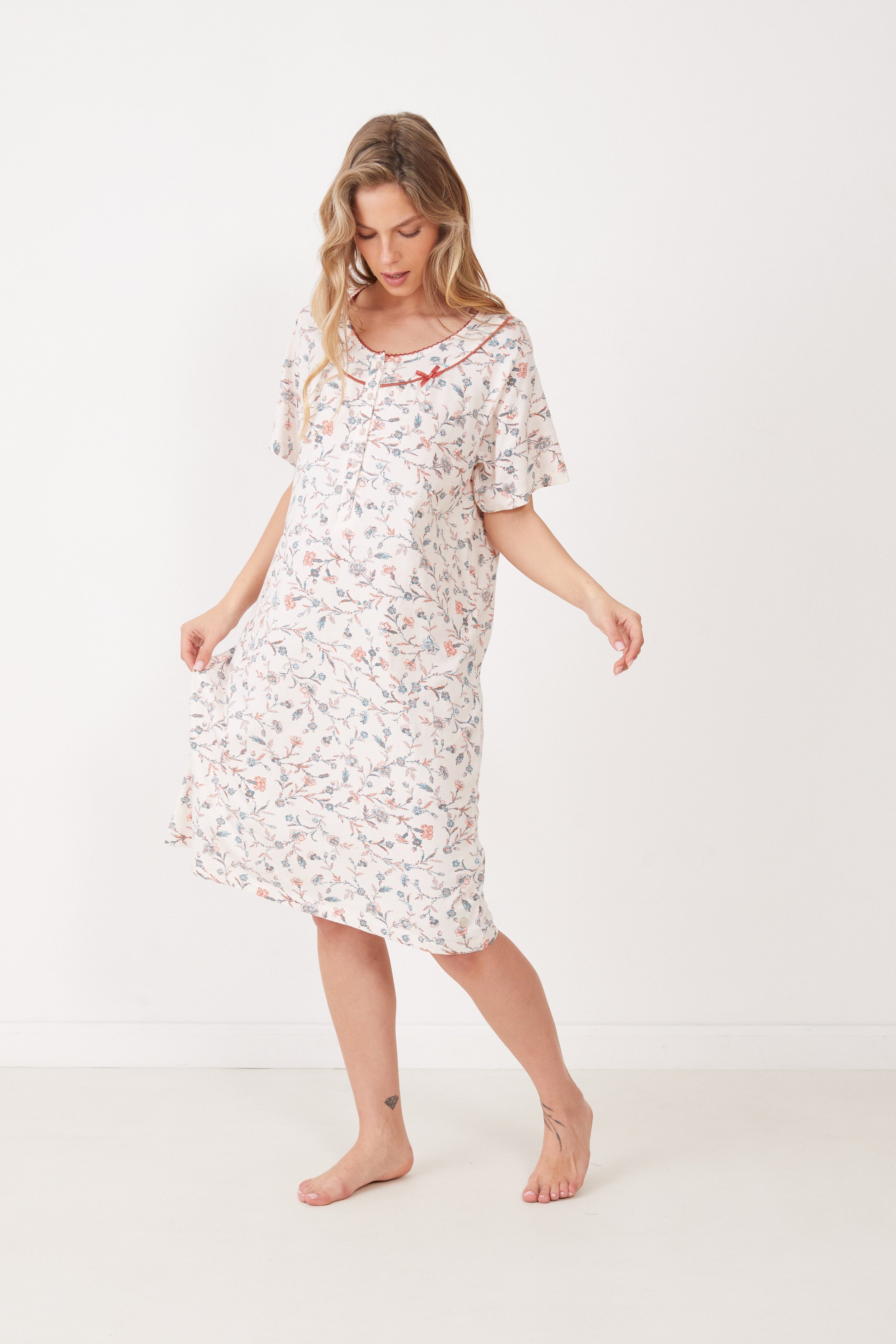 כותונת לילה פרחונית 100% כותנה