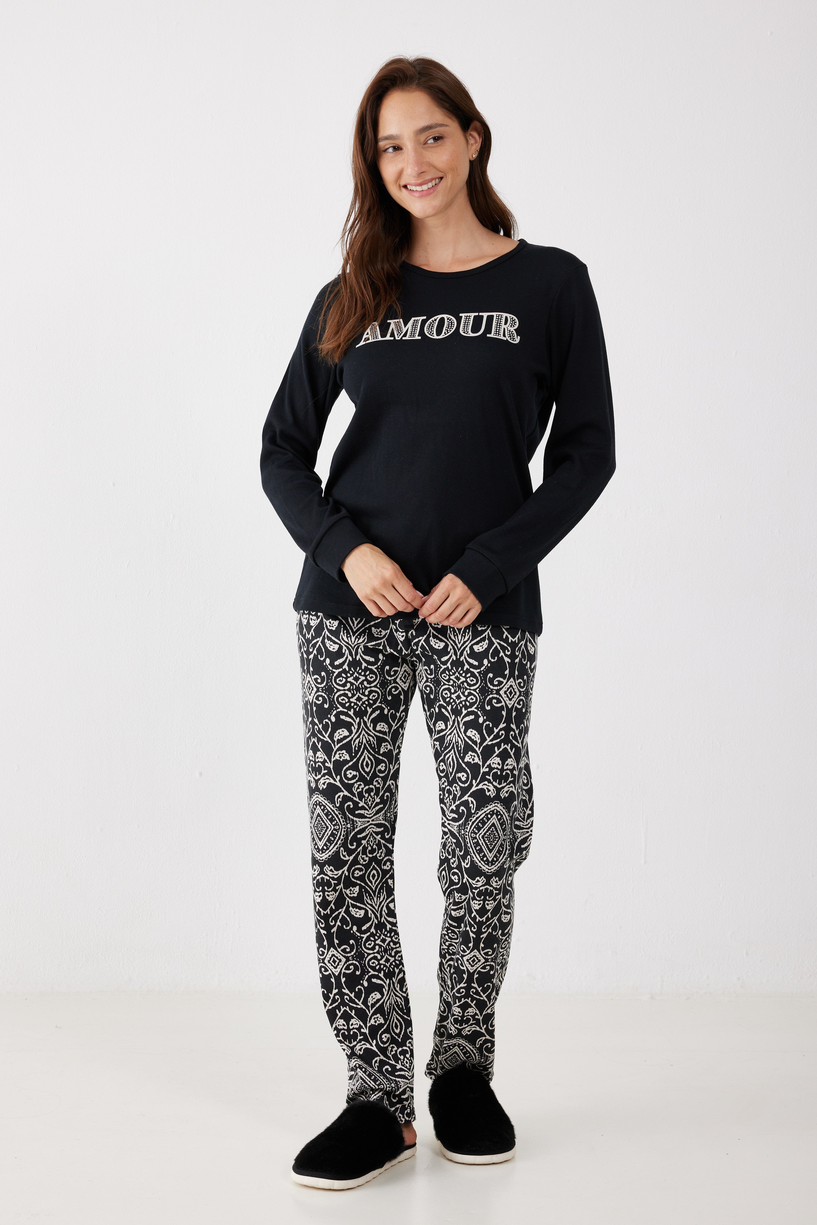 סט פיג'מה ארוכה דקה AMOUR