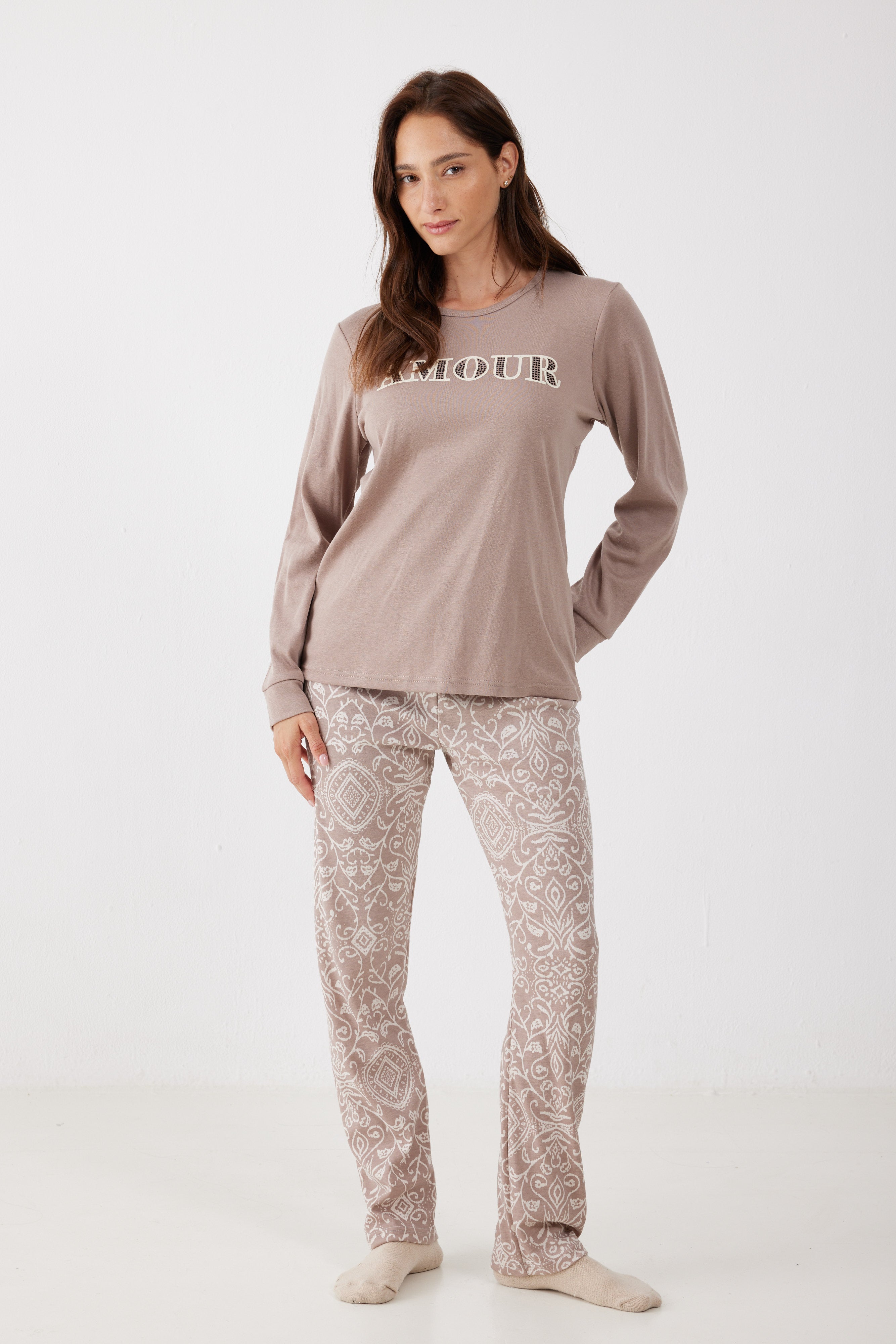 סט פיג'מה ארוכה דקה AMOUR