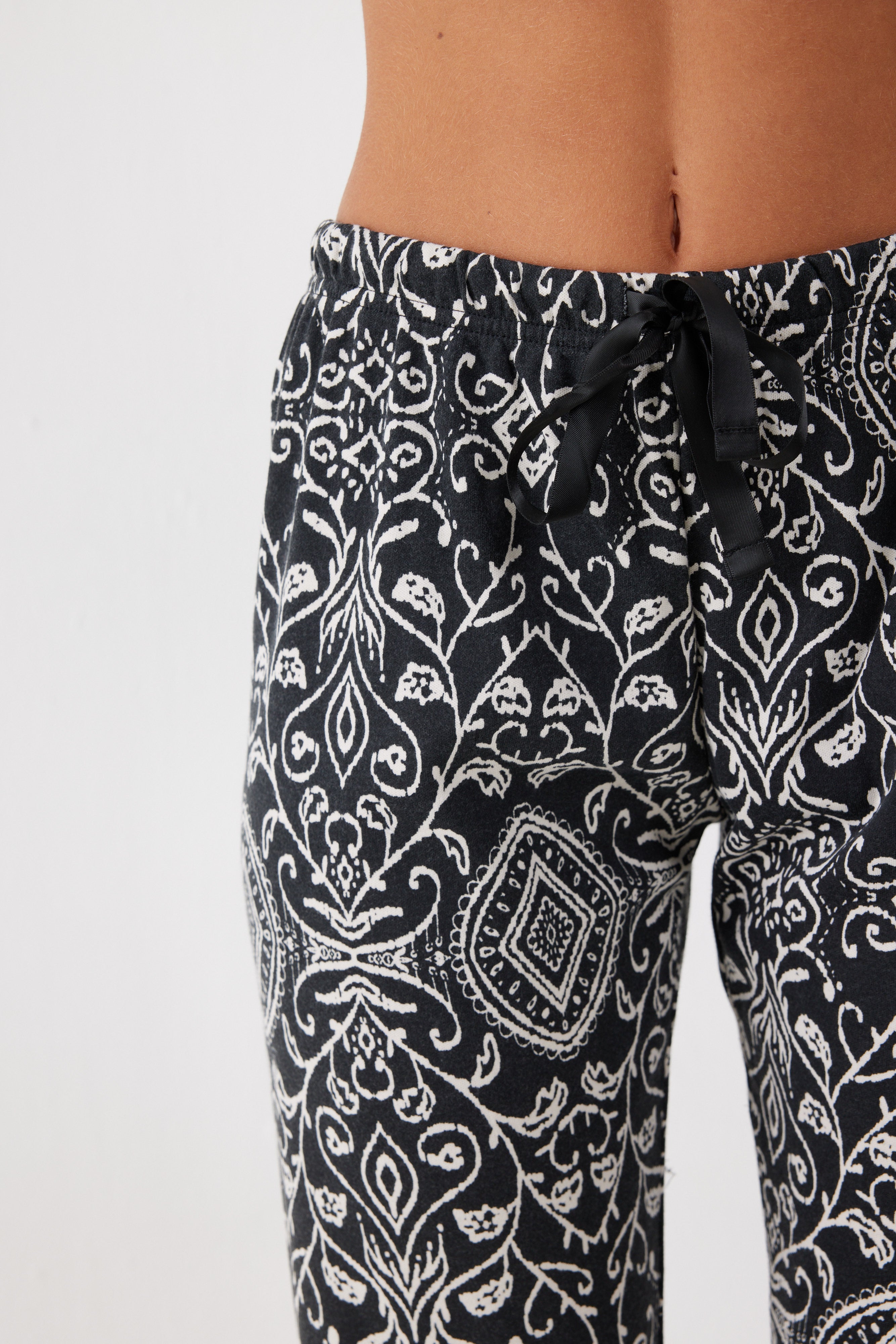 פיג'מה מכופתרת אינטרלוק