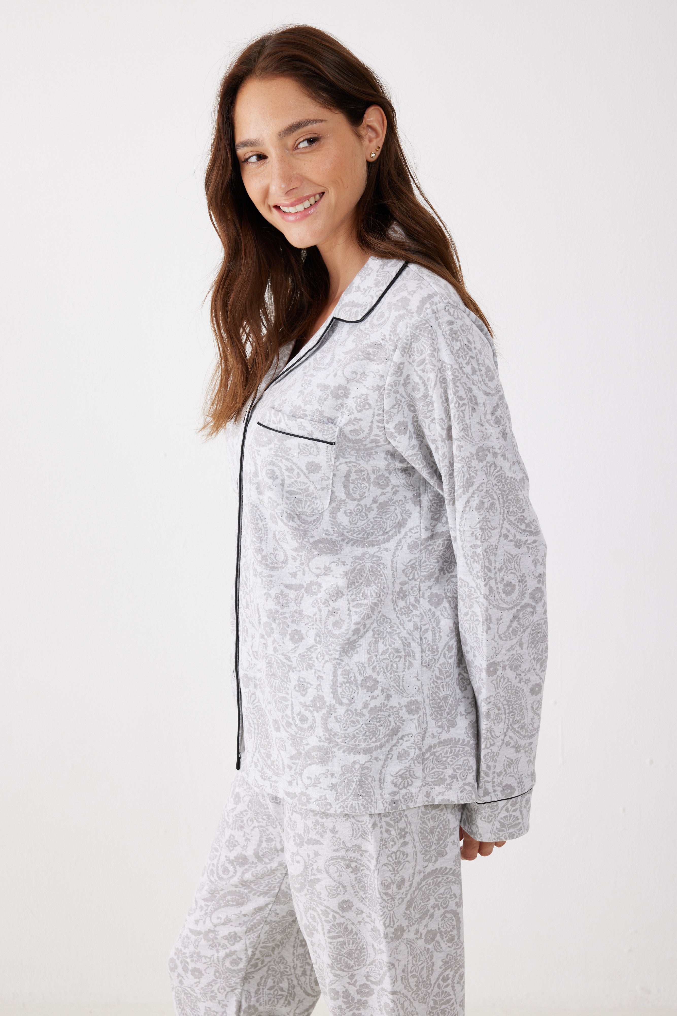 פיג'מה אינטרלוק מכופתרת