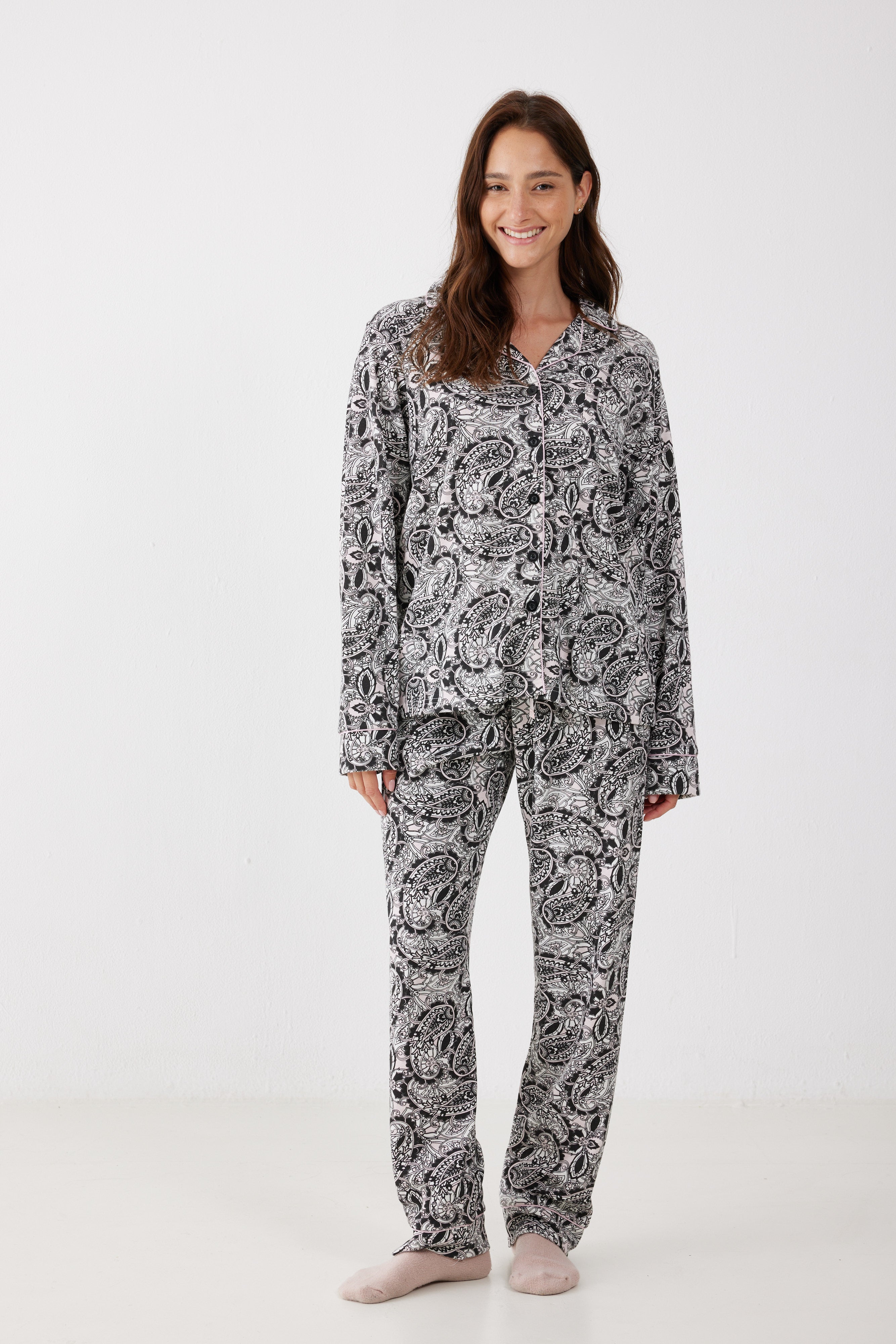 סט פיג'מה אינטרלוק מכופתרת