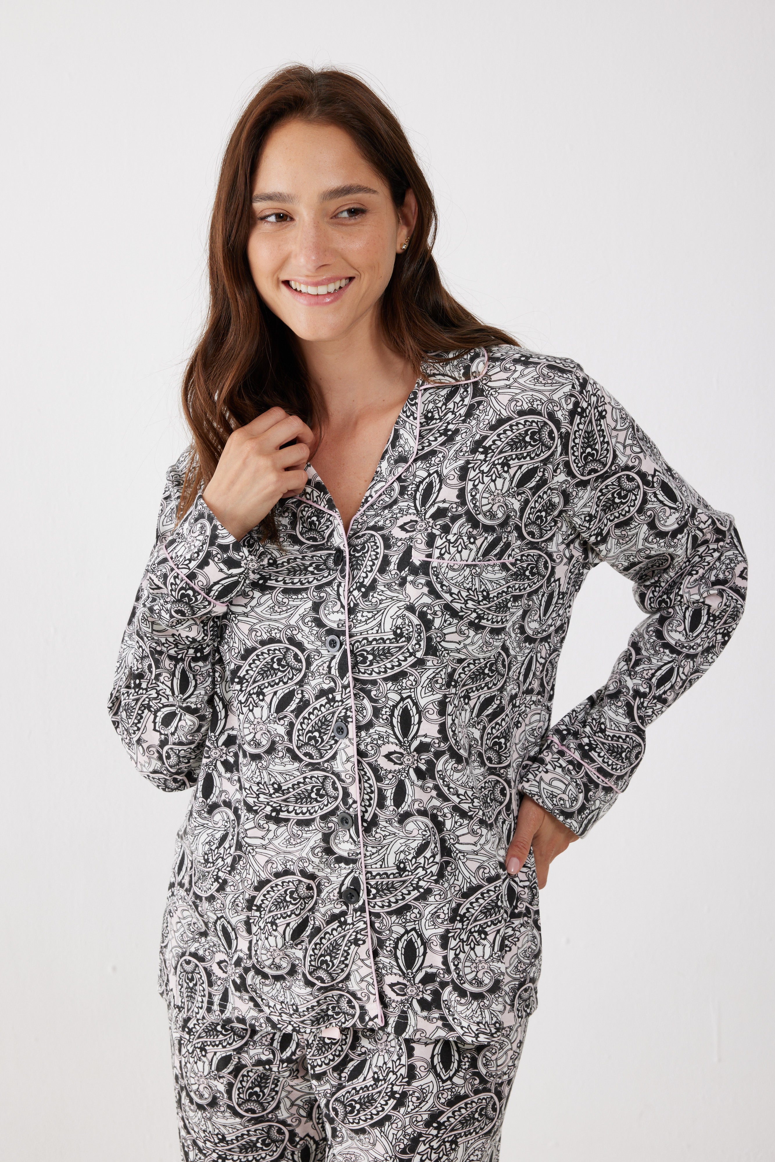 סט פיג'מה אינטרלוק מכופתרת