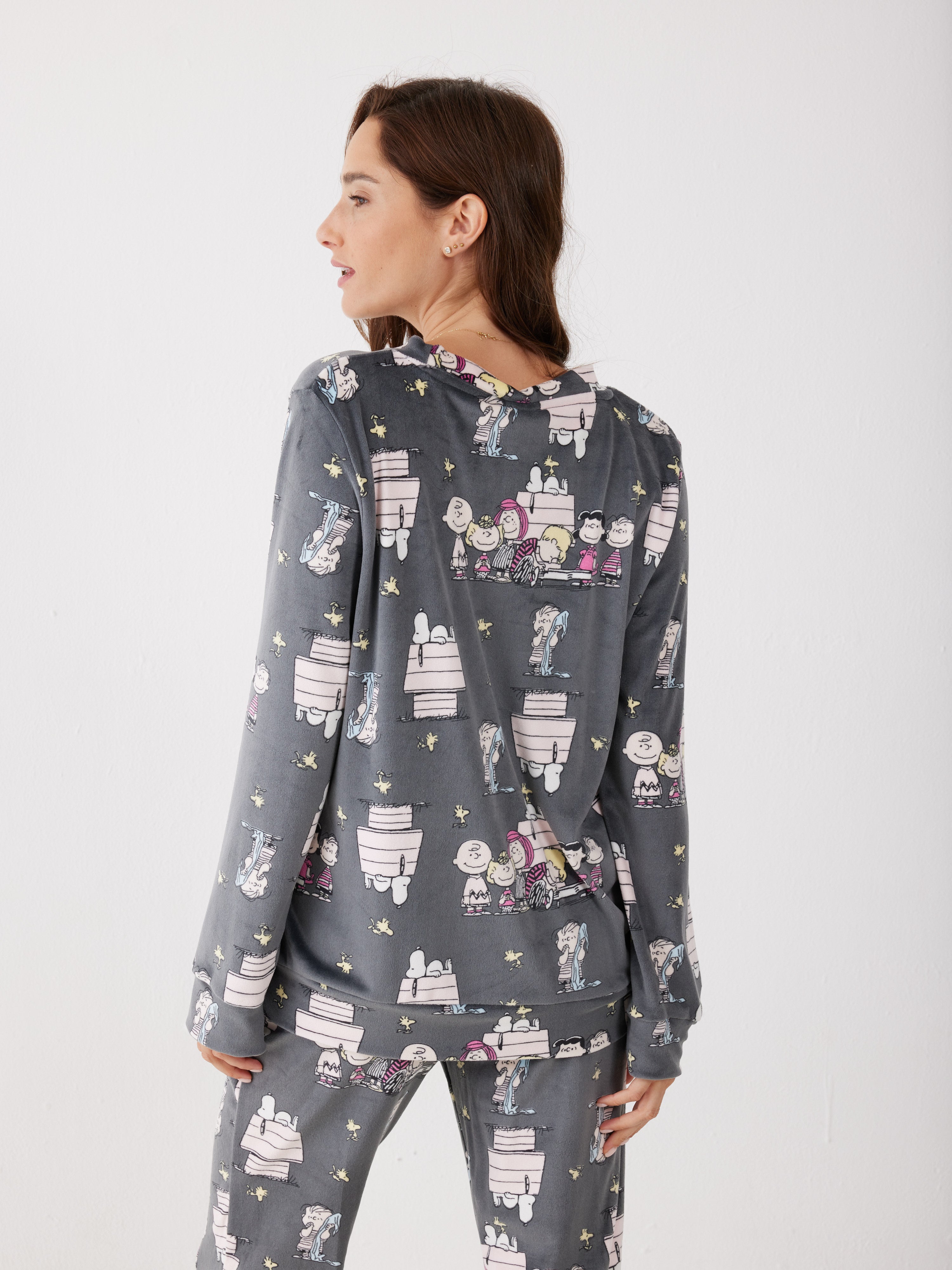 פיג'מה סנופי קטיפה