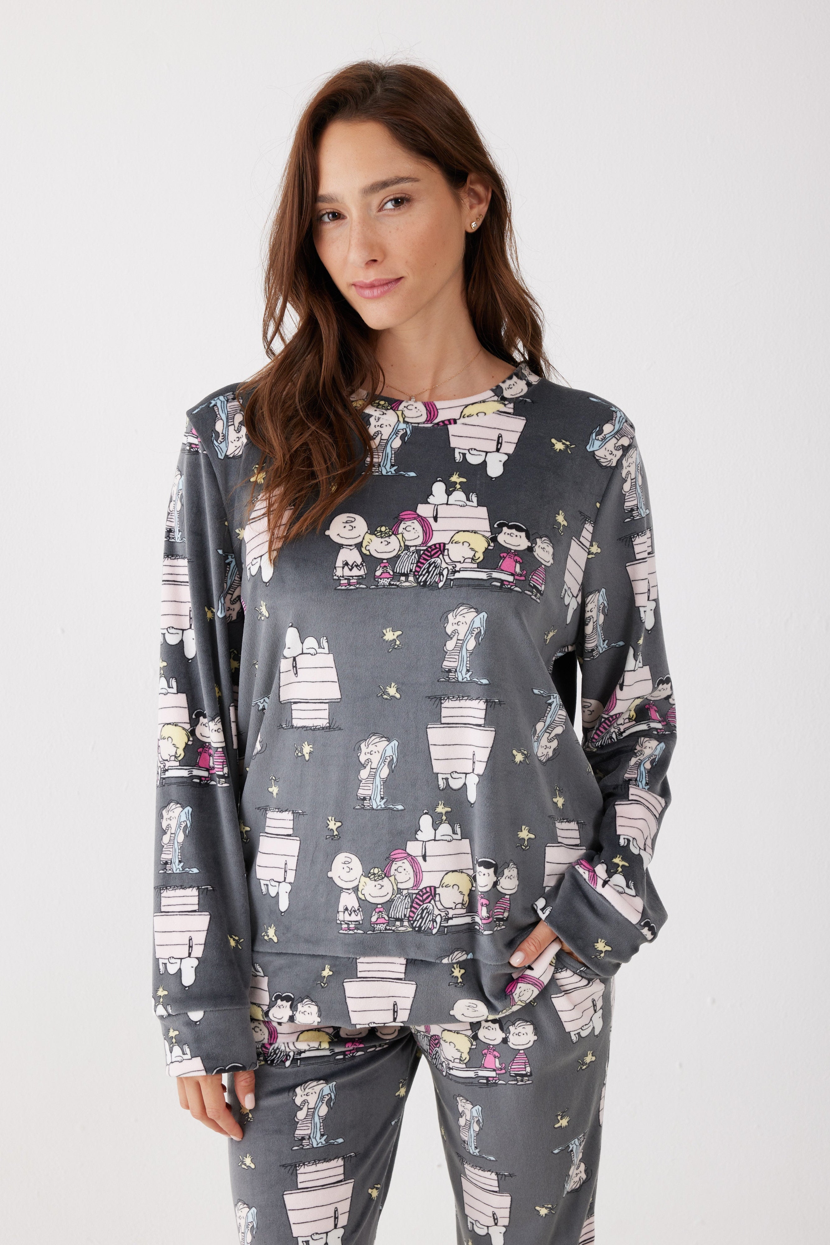 פיג'מה סנופי קטיפה