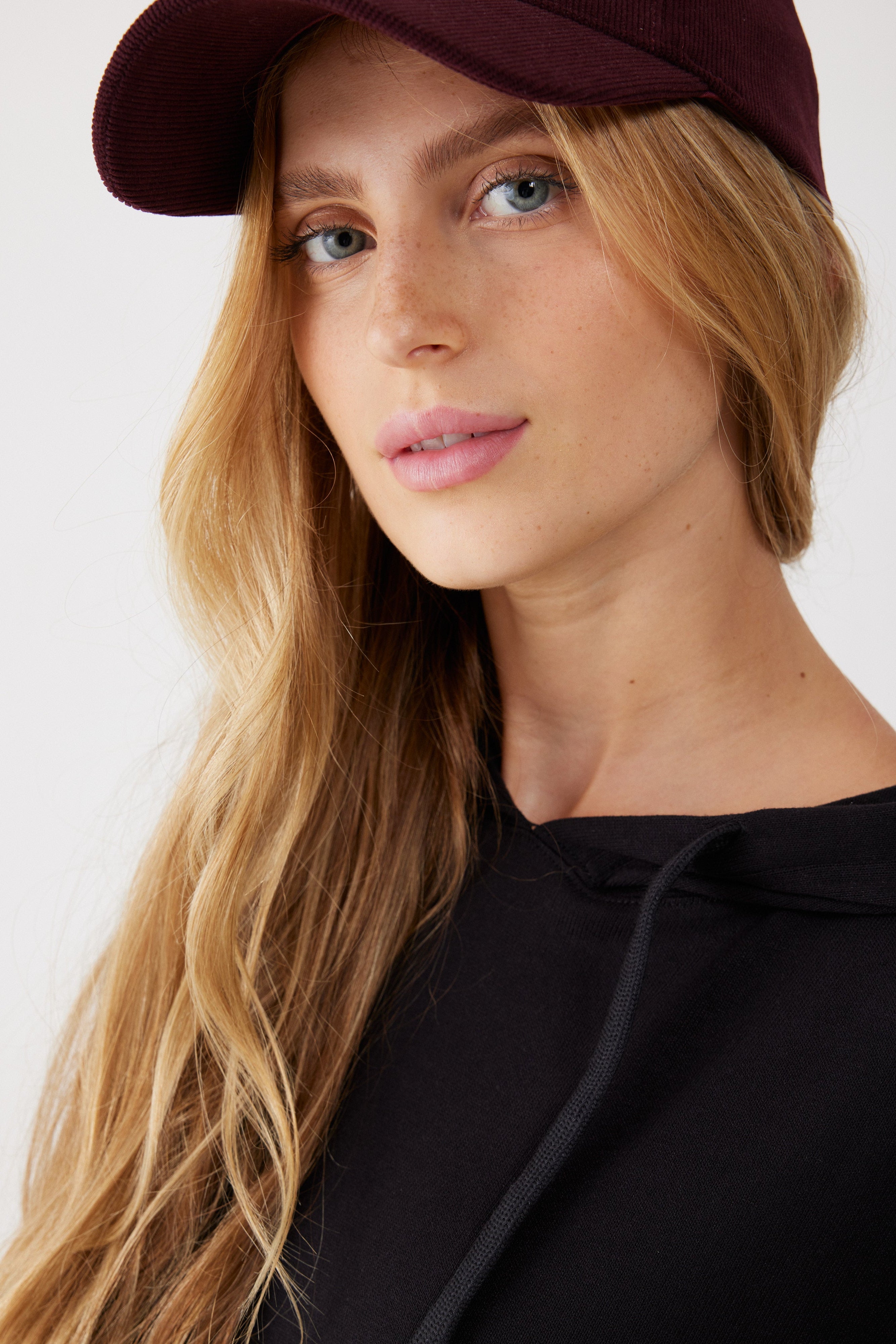 סט חליפת פנאי קפוצ'ון סריג