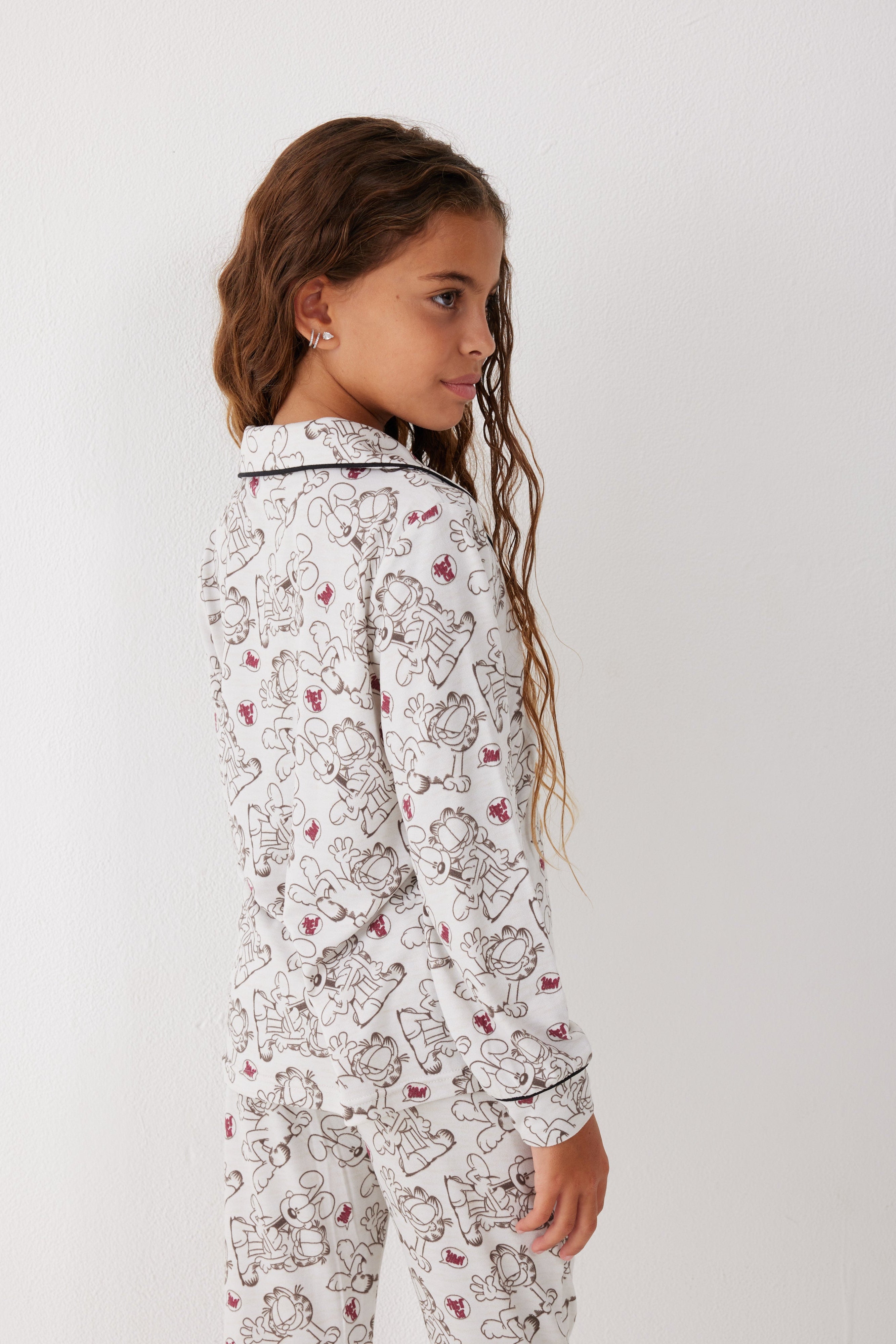 פיג'מה מכופתרת-ילדים גארפילד יאמי