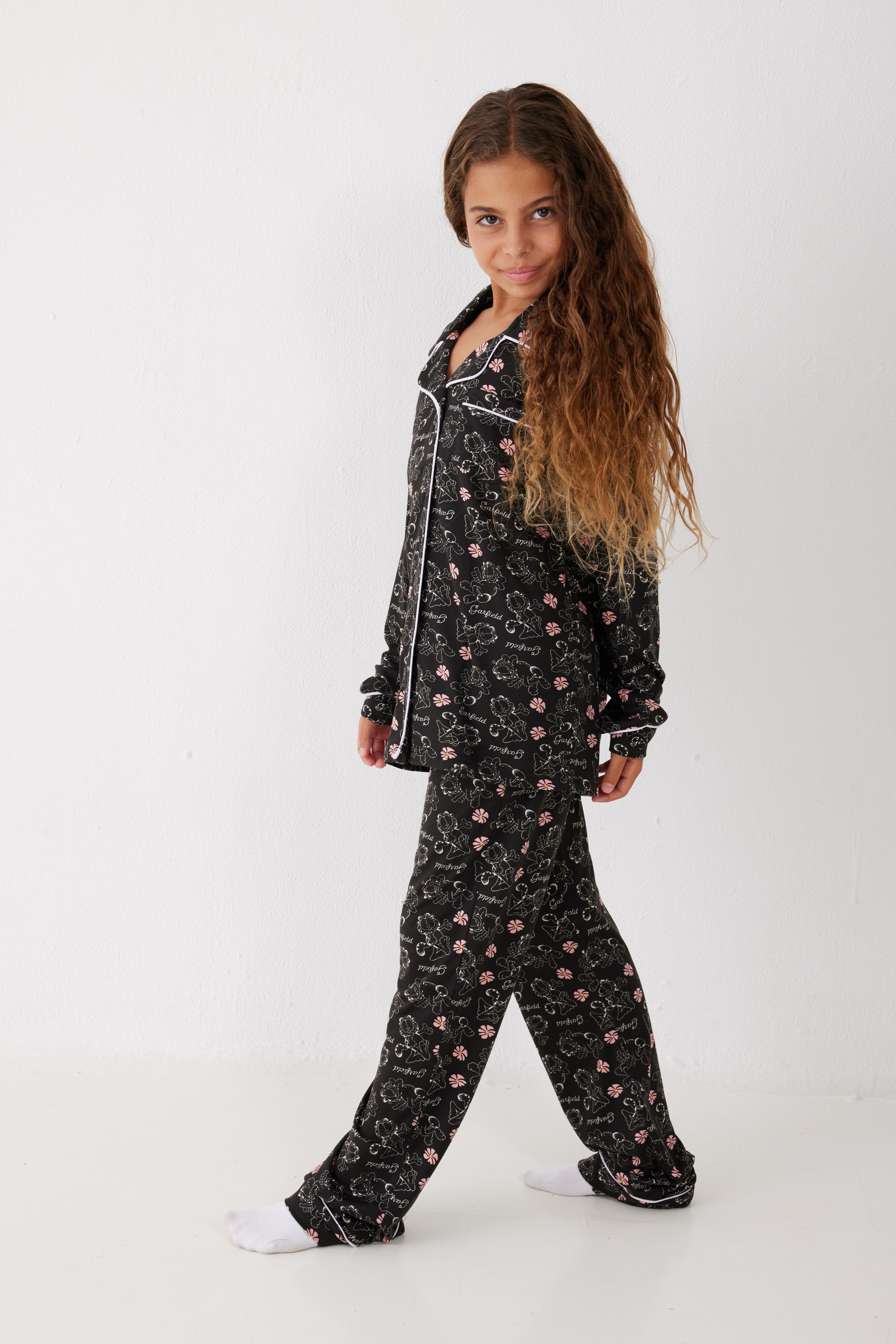 פיג'מה מכופתרת-ילדים גארפילד יאמי