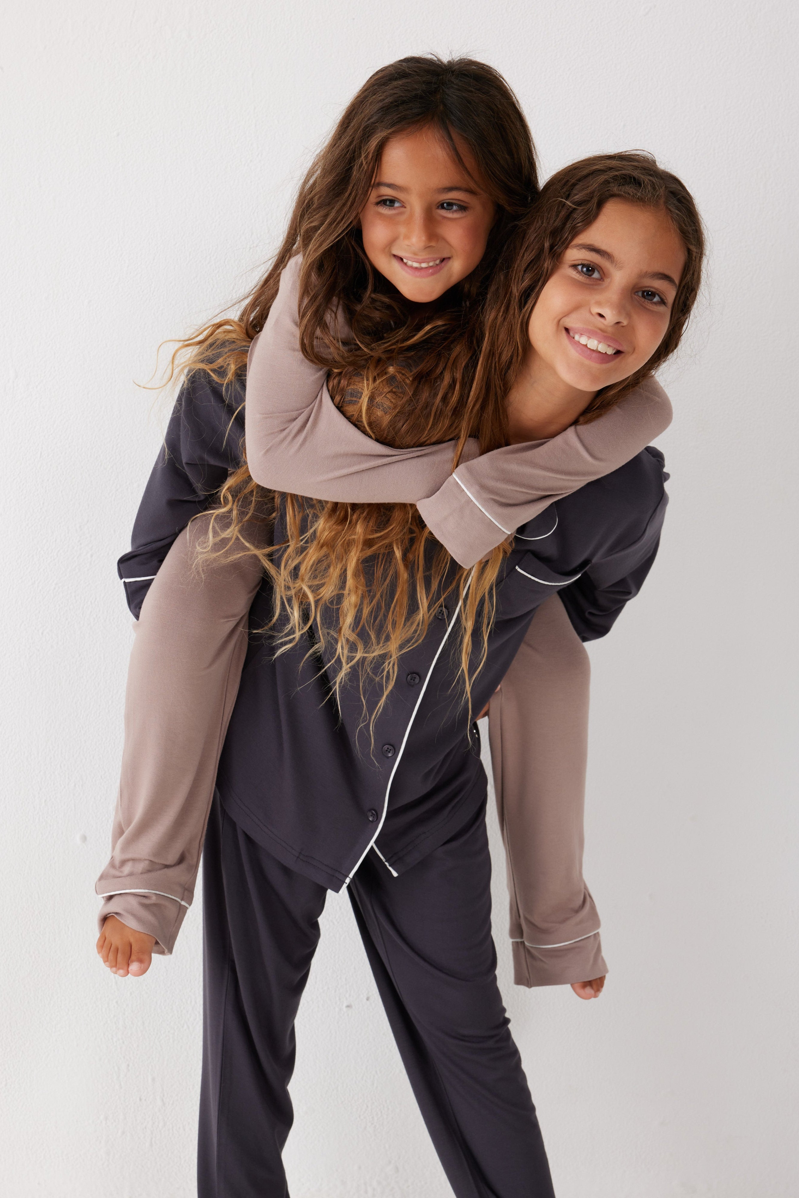 פיג'מה ילדות מכופתרת ויסקוזה