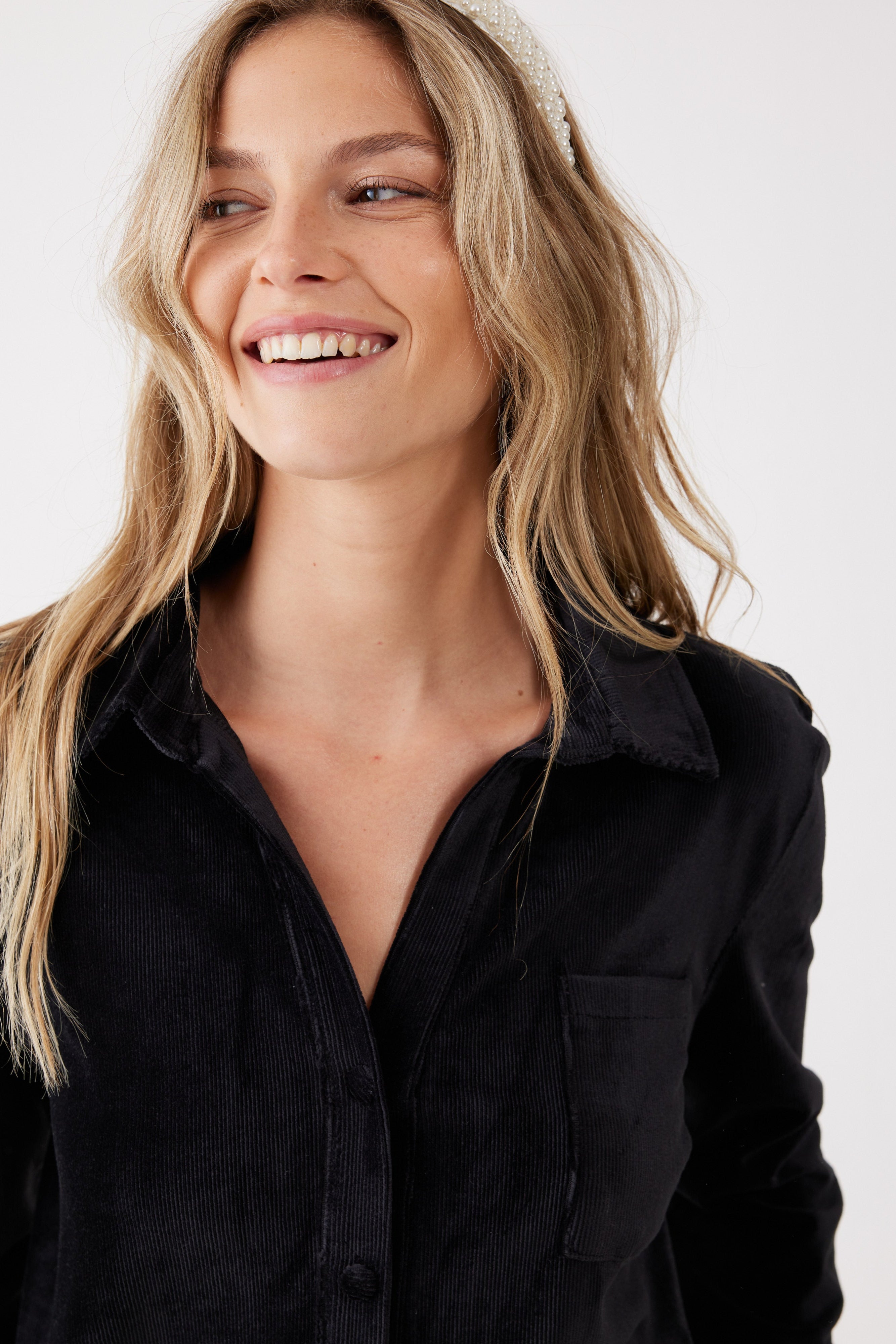 חליפת פנאי מכופתרת קטיפה ריב