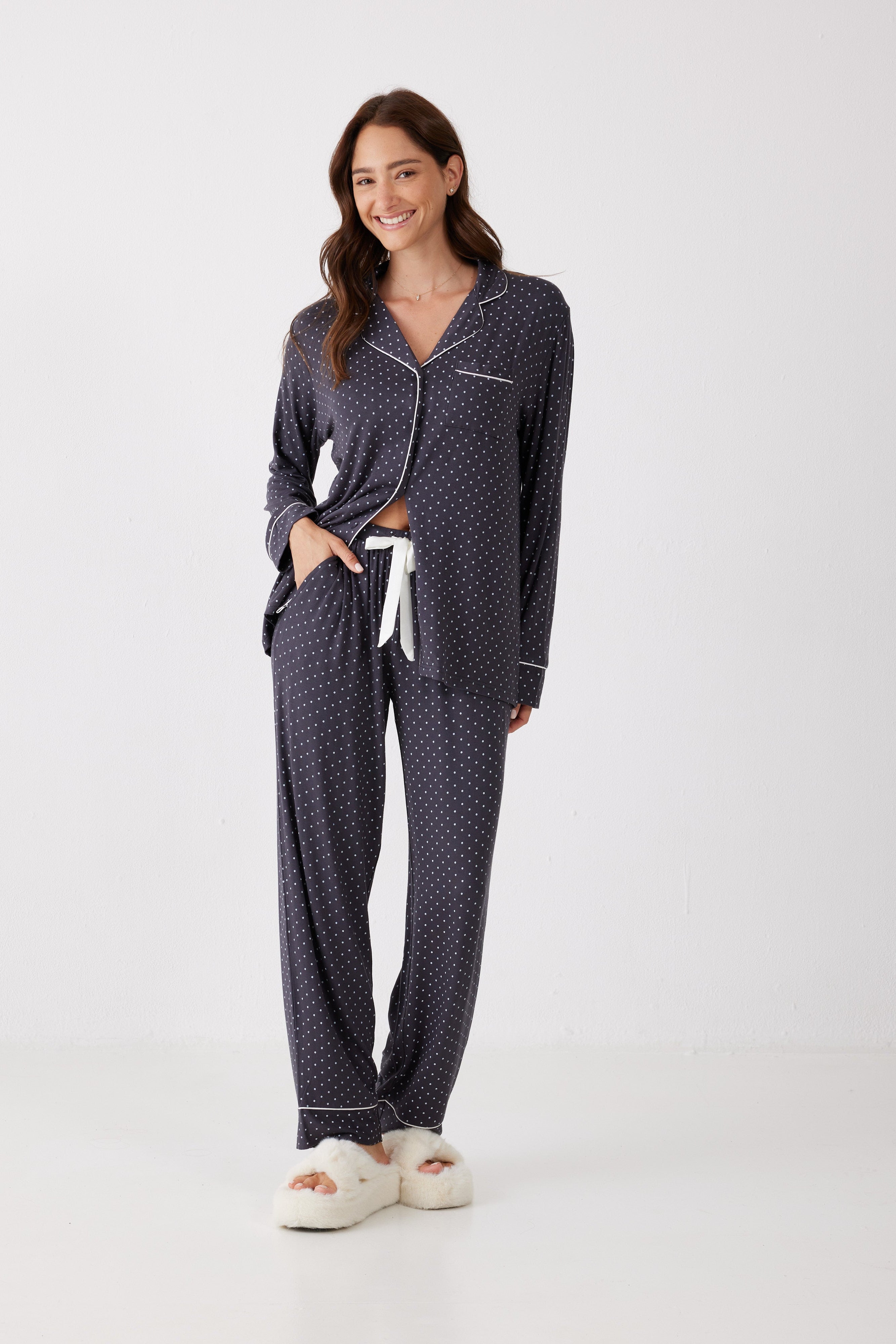 פיג'מה מכופתרת נקודות ויסקוזה