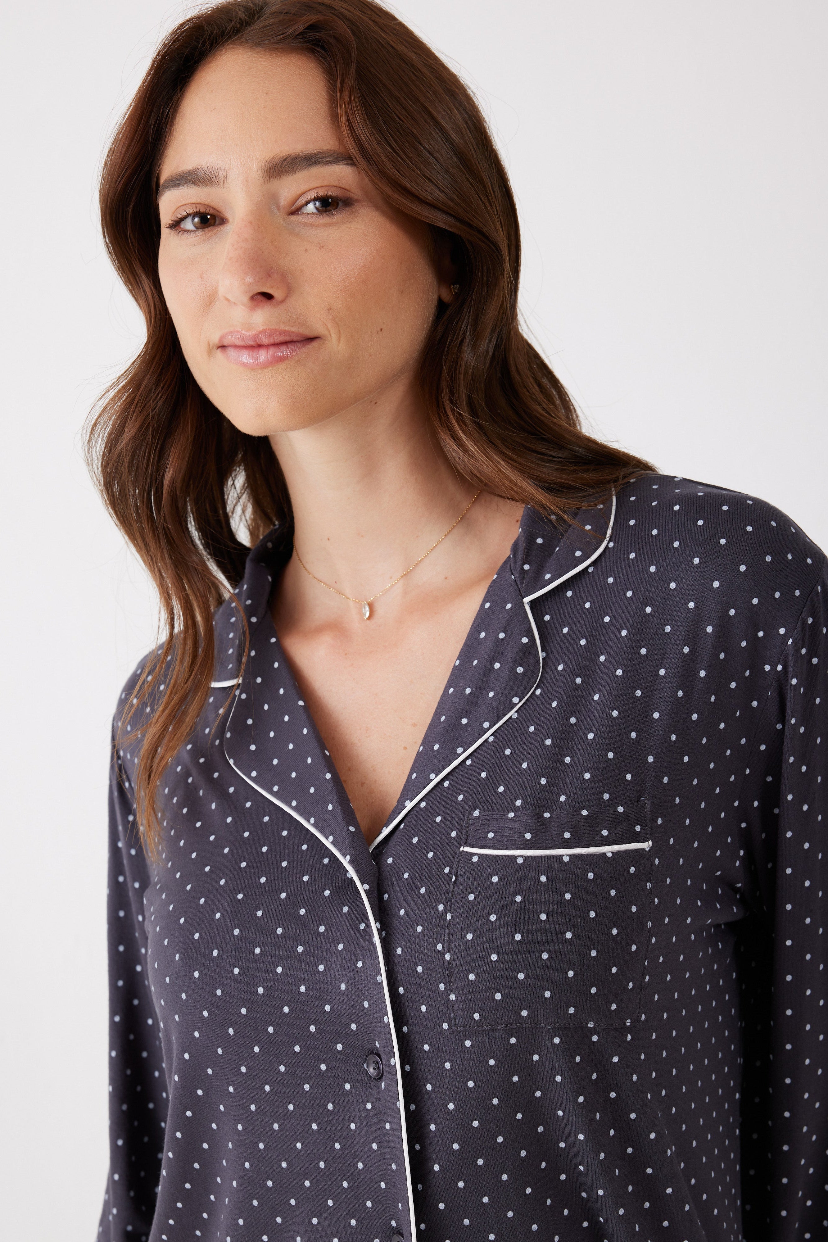 פיג'מה מכופתרת נקודות ויסקוזה