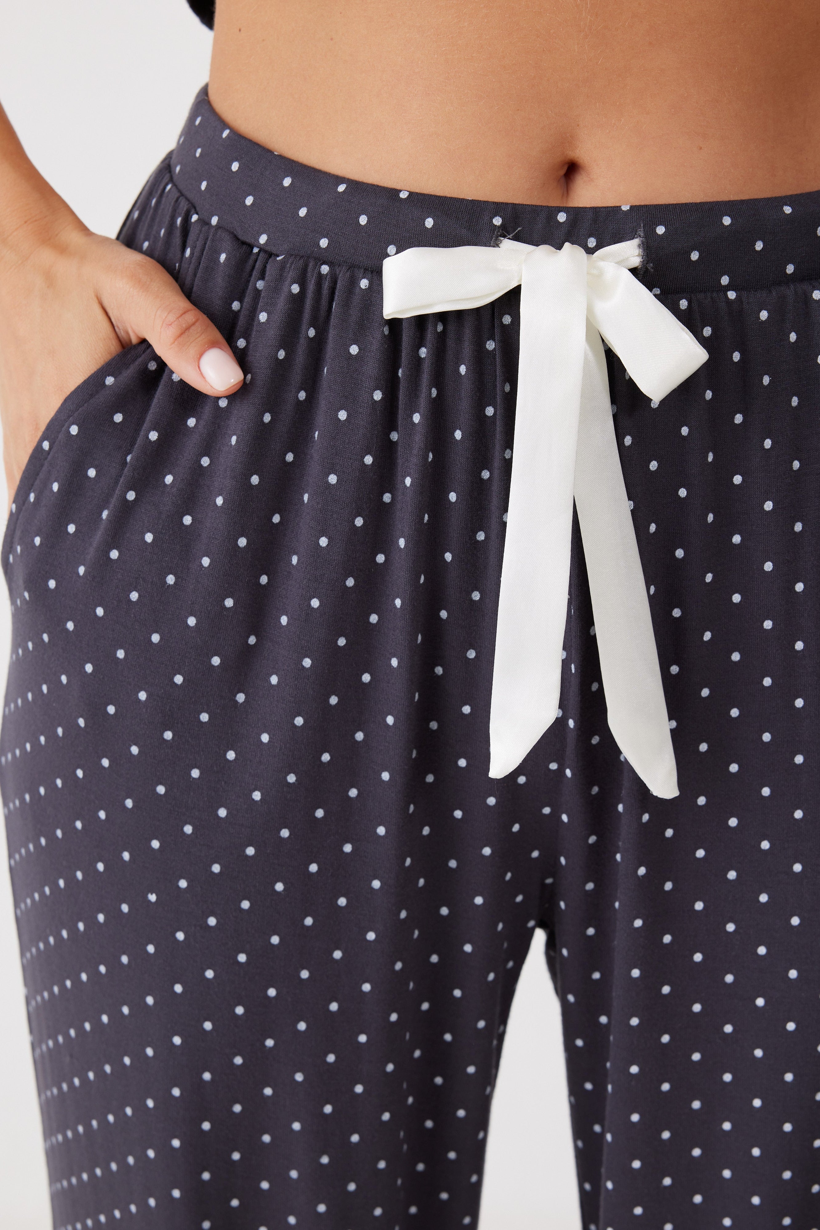 פיג'מה מכופתרת נקודות ויסקוזה