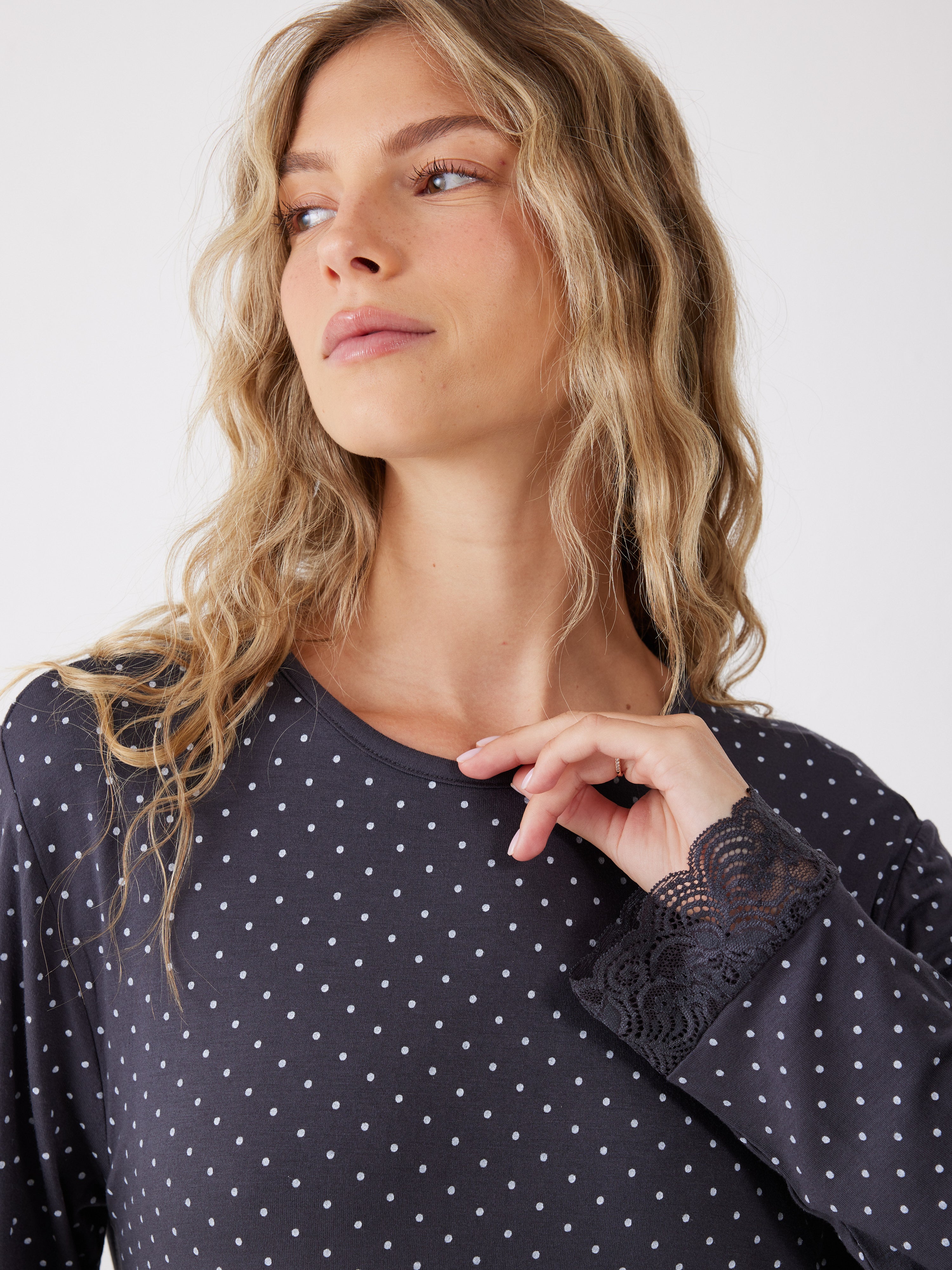 כותונת שרוול 3/4 נקודות ויסקוזה