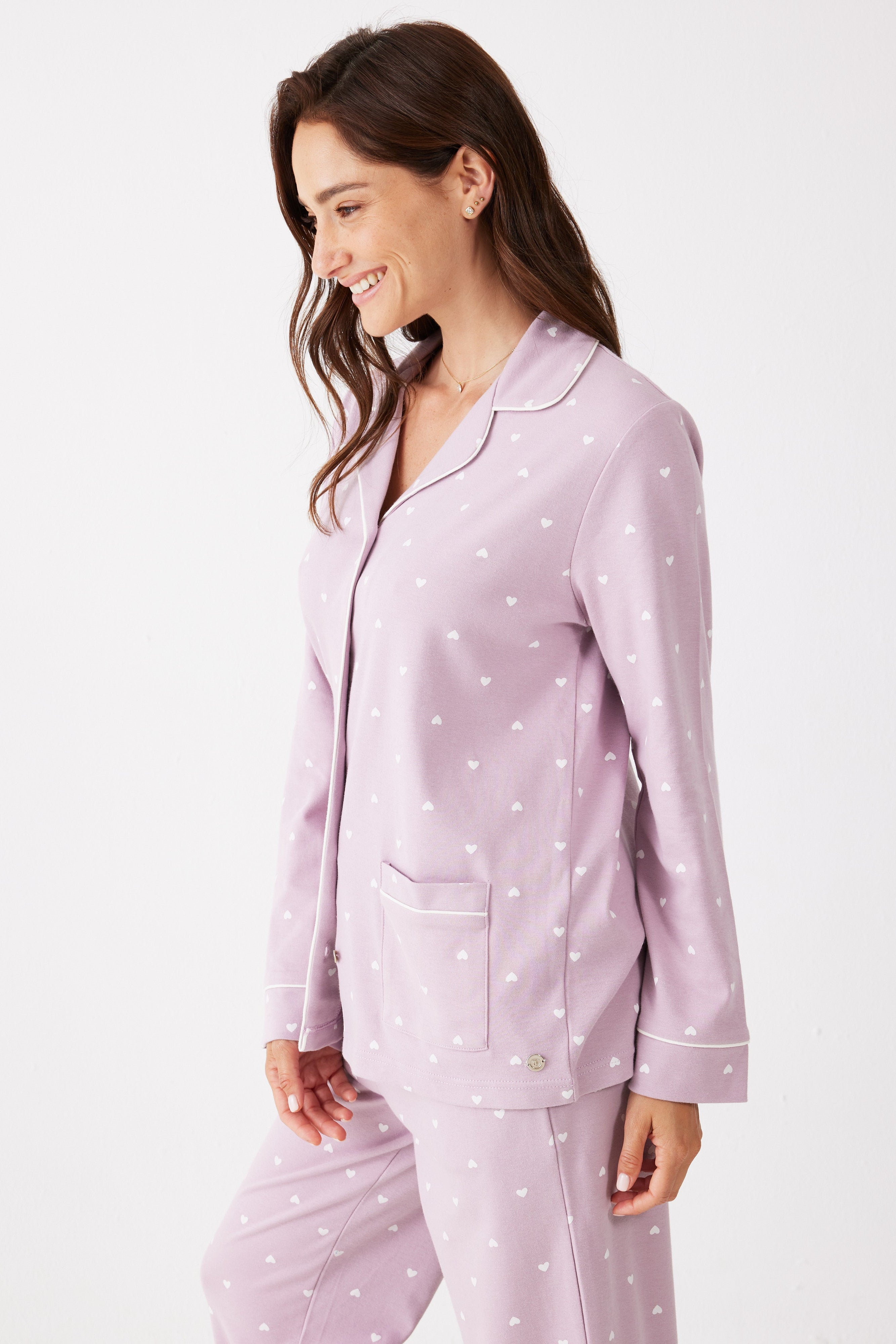 פיג'מה מכופתרת לבבות כותנה