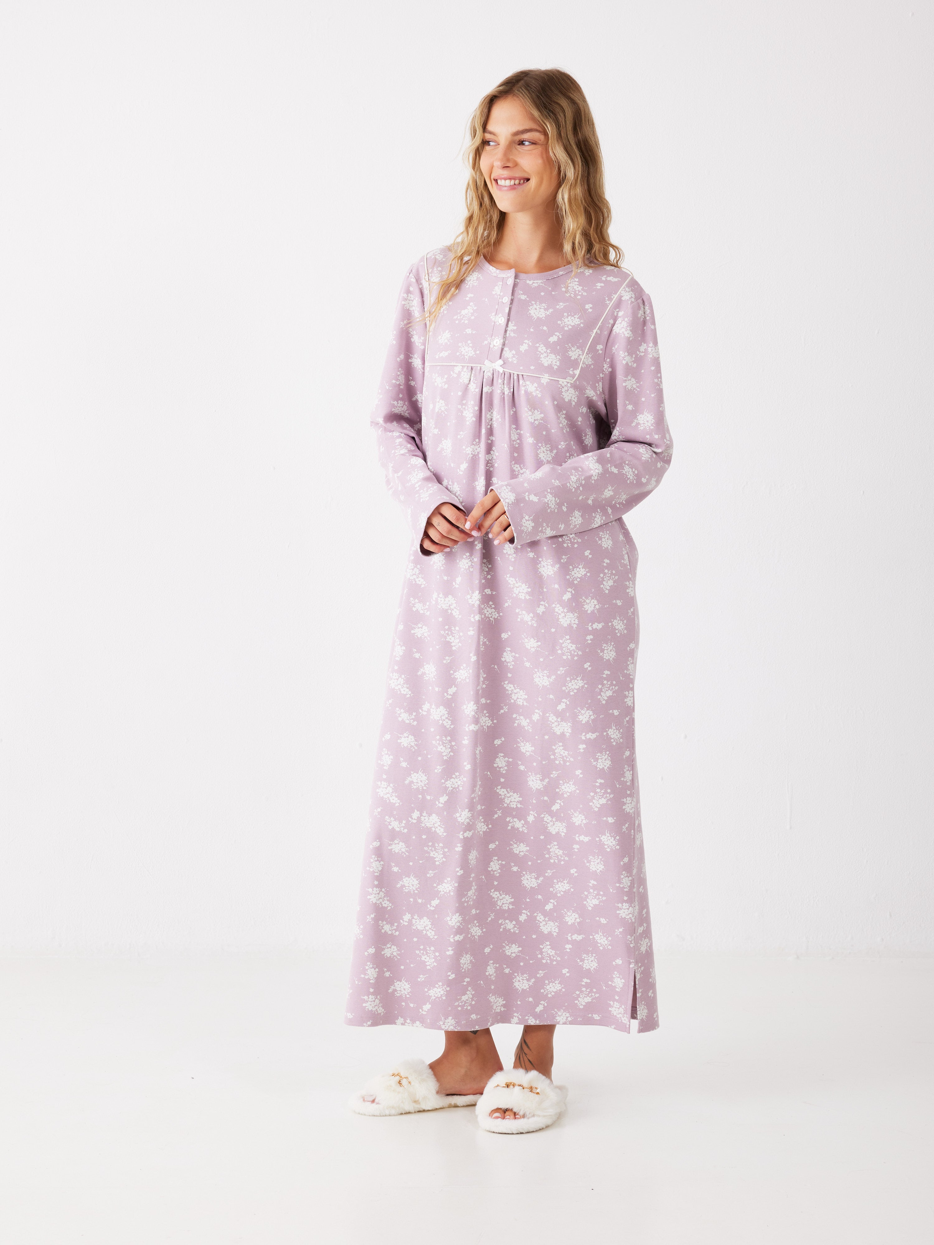 כותונת לילה פרחונית