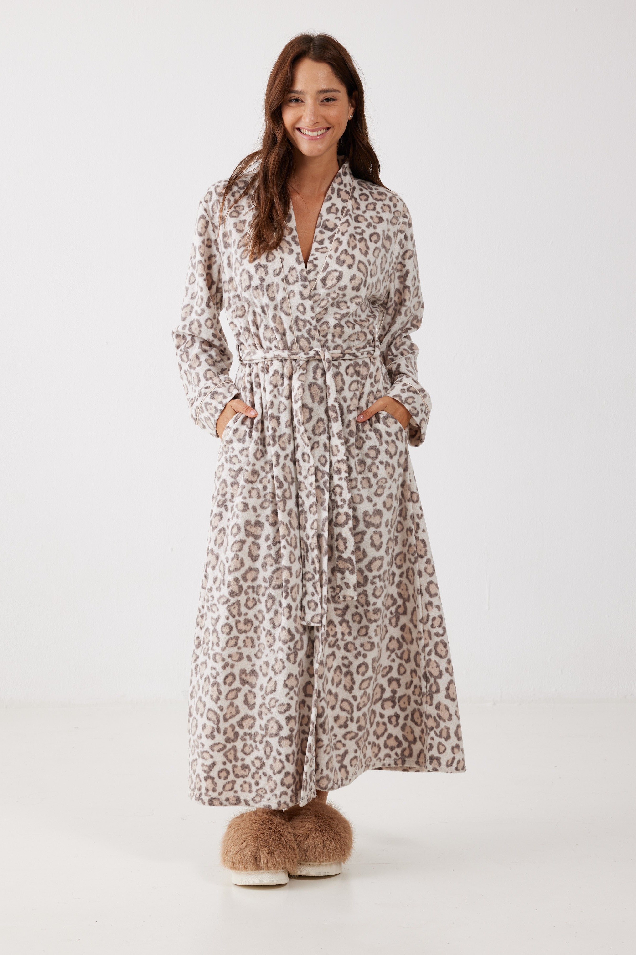 חלוק מנומר מינק