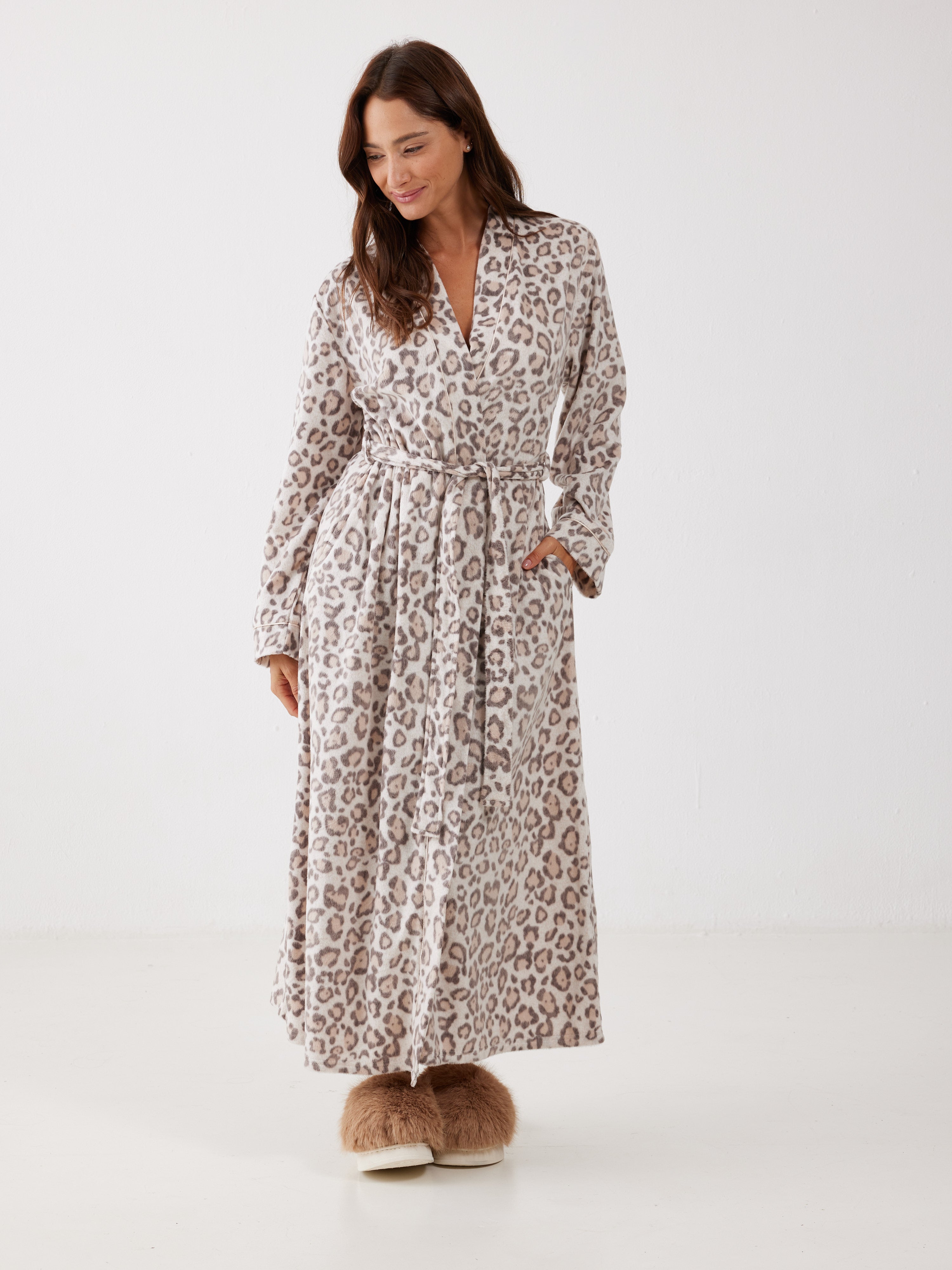 חלוק מנומר מינק